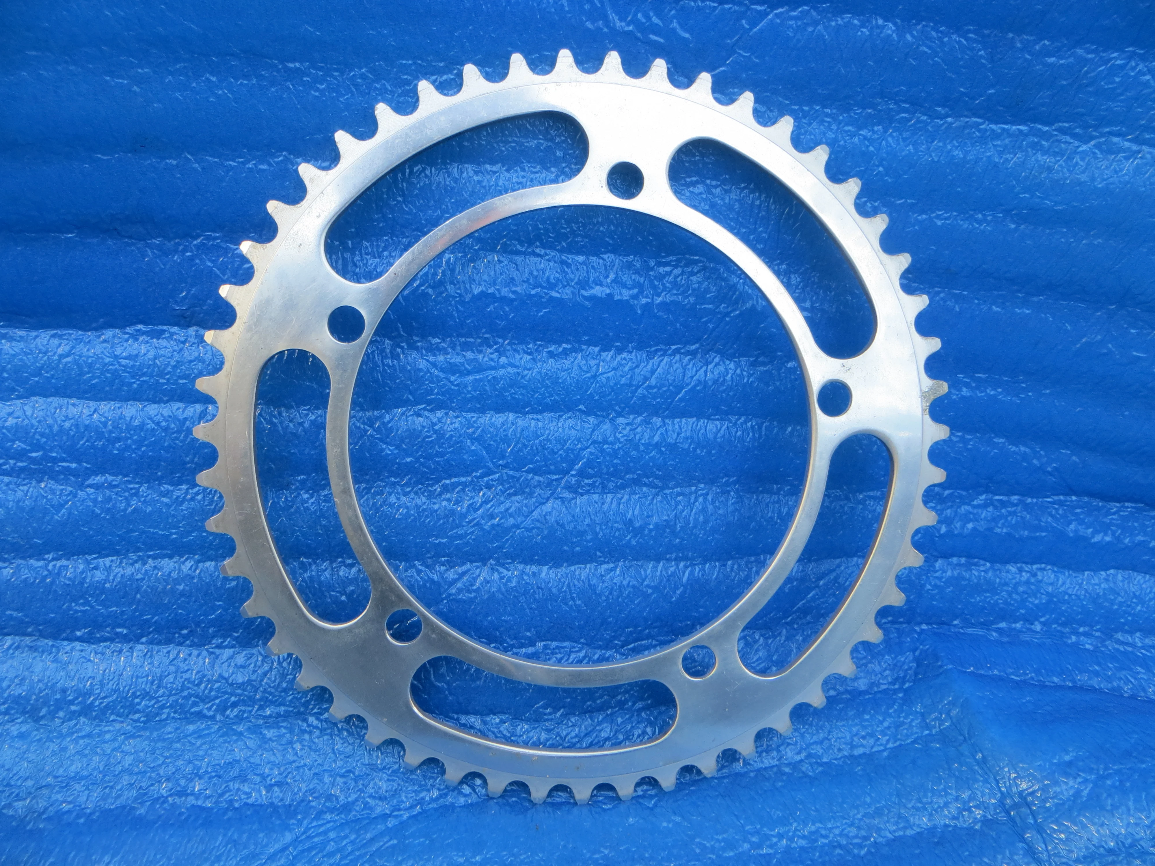 Campagnolo 1/8" 144BCD NJS Chainring 51T (26022809) - Image 2