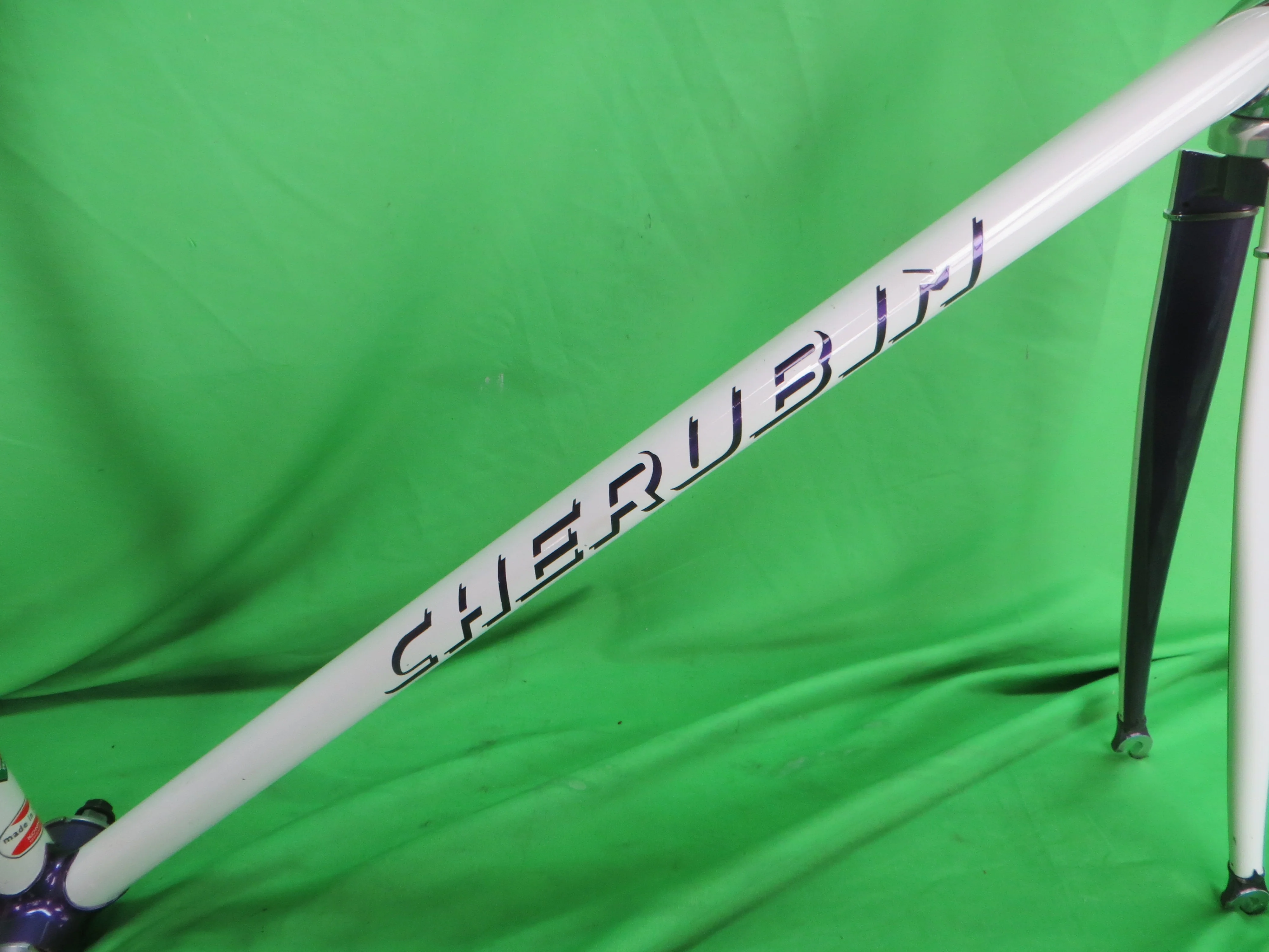 Cherubim Columbus Max Fork / Reynolds 853 //  / White / Candy Purple // 57.5cm - Image 12