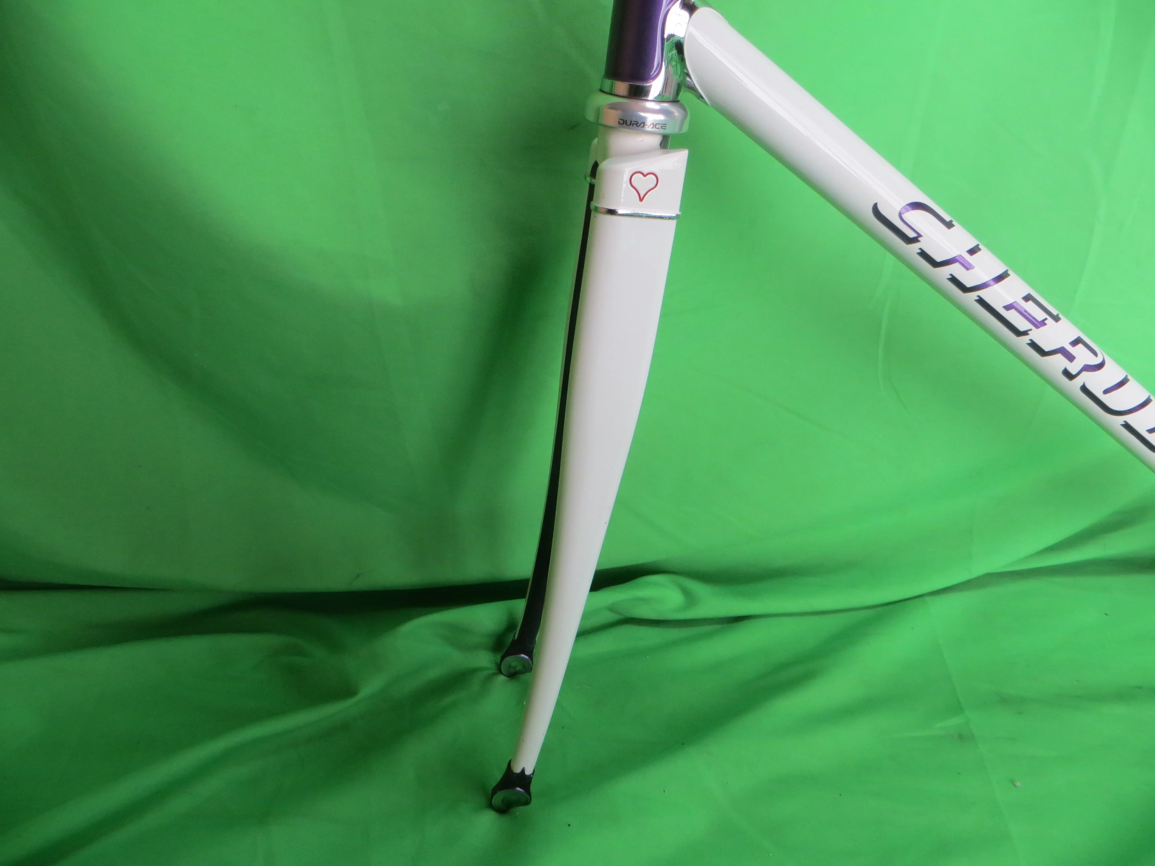 Cherubim Columbus Max Fork / Reynolds 853 //  / White / Candy Purple // 57.5cm - Image 3