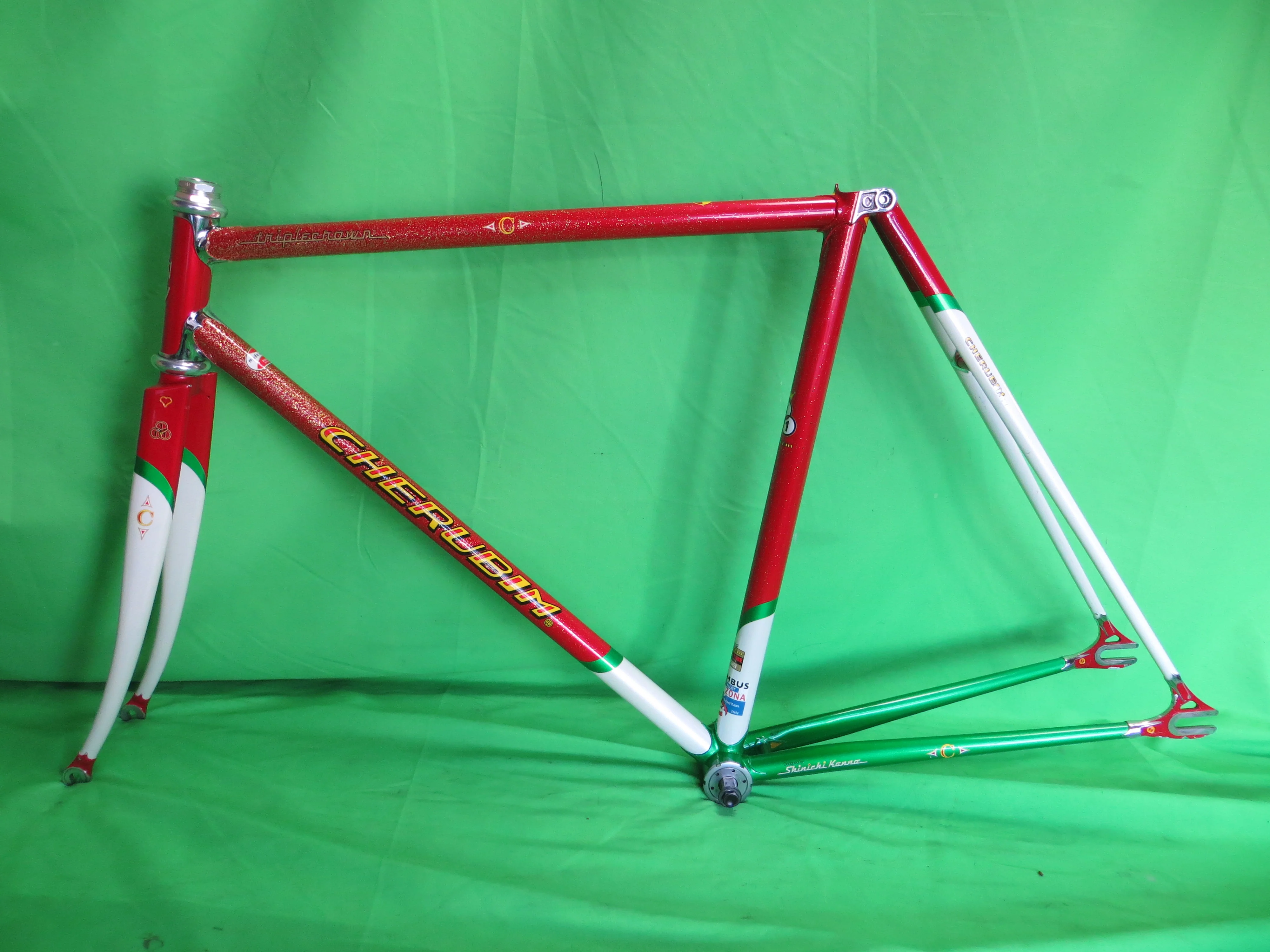 Cherubim Columbus Max Fork/ Zona // Red with Gold Flake/ White / Green Tricolor // 51.5cm