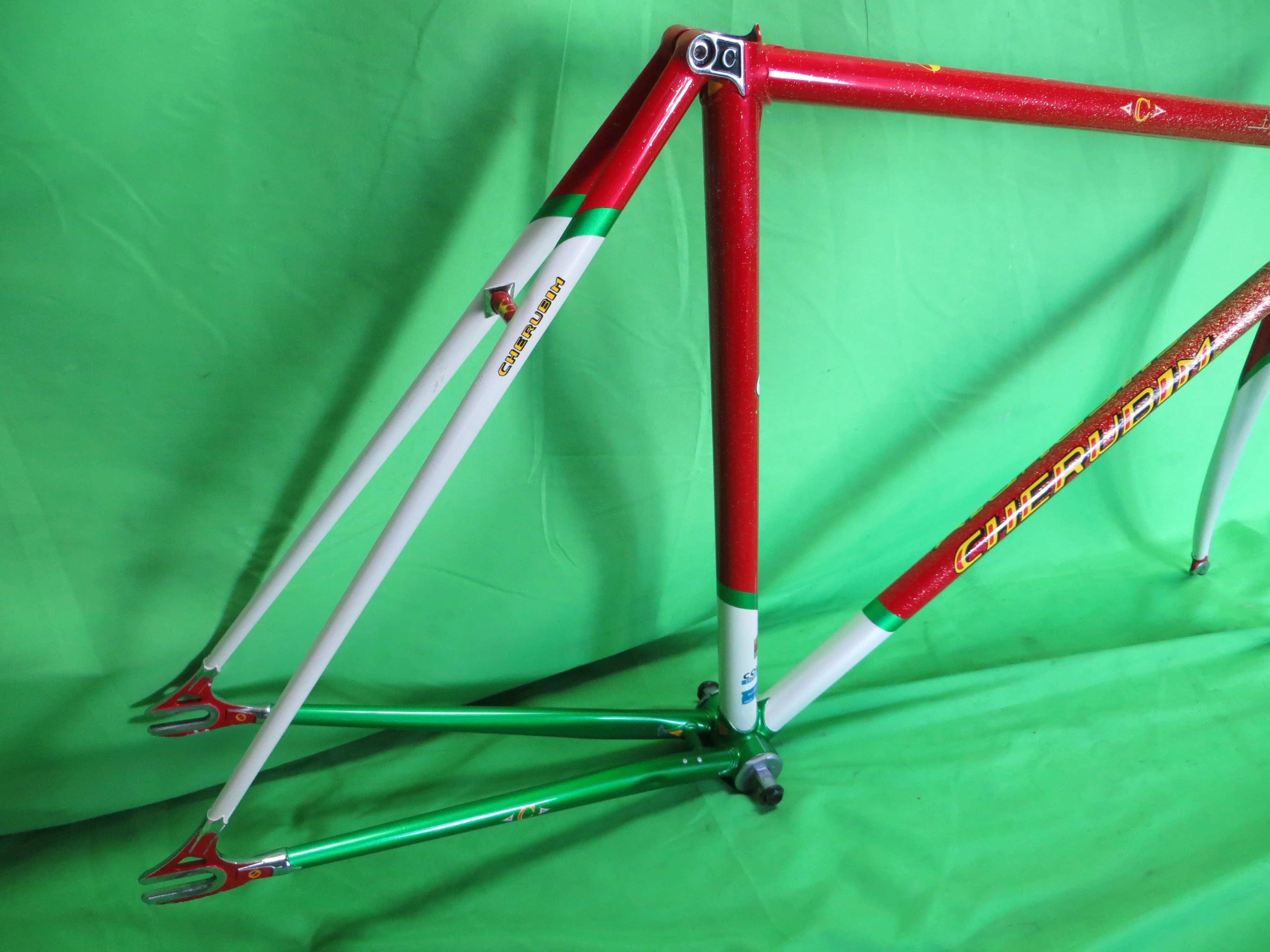 Cherubim Columbus Max Fork/ Zona // Red with Gold Flake/ White / Green Tricolor // 51.5cm - Image 17