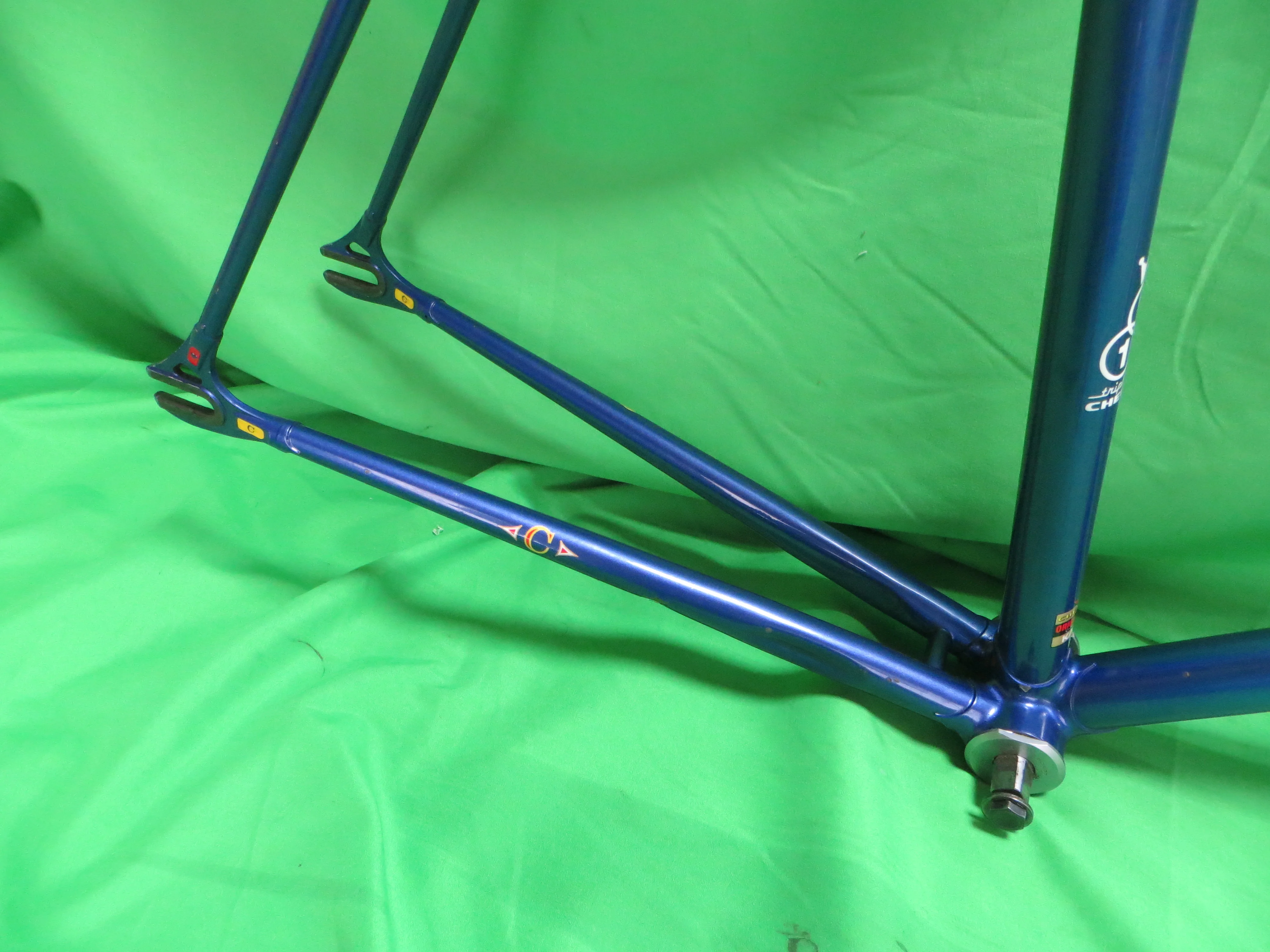 Cherubim //  / Navy Bluish Silver Fade // 56cm - Image 19