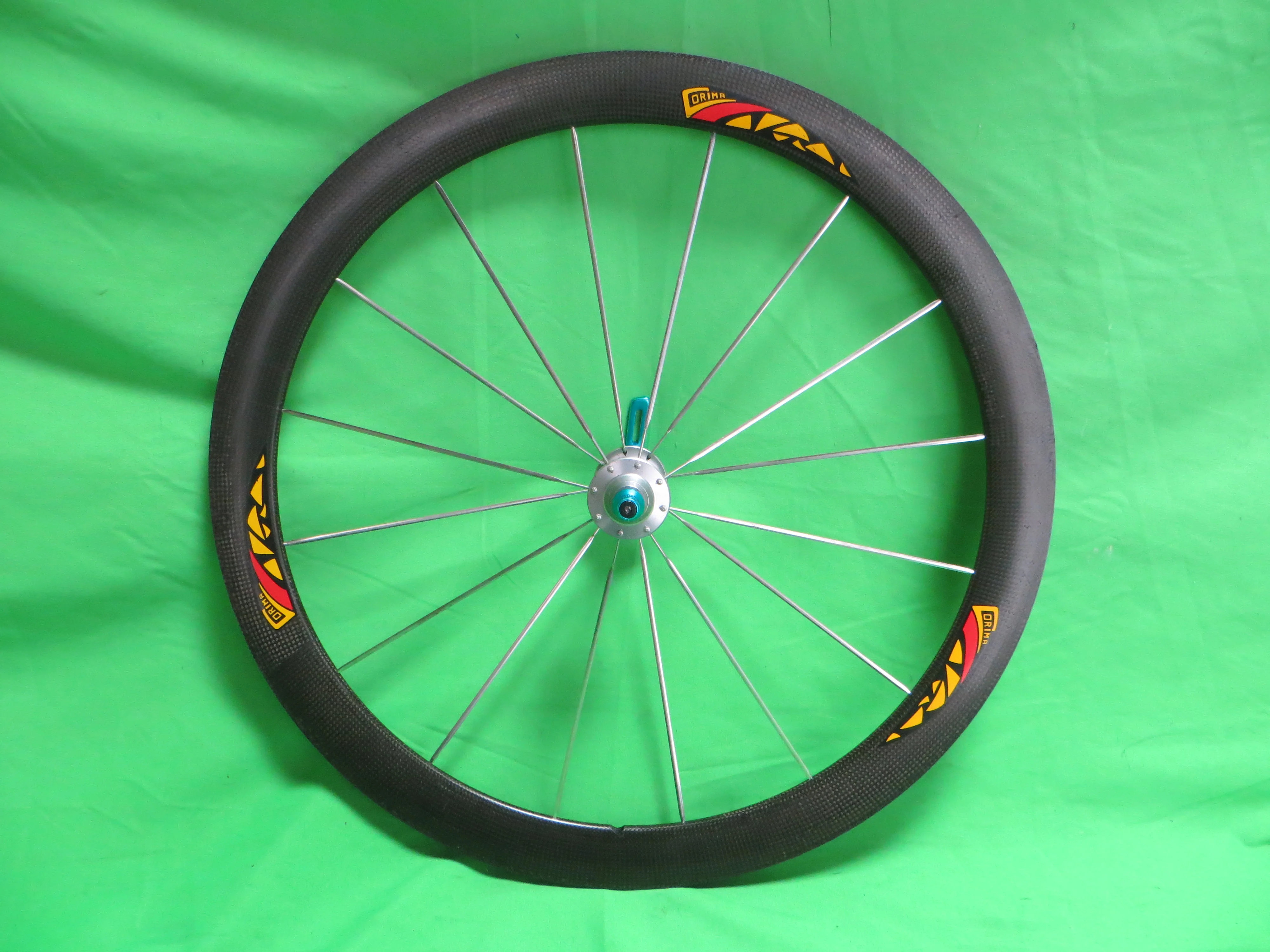Corima Carbon / Zipp Hub 16H Front Wheel Tubular 24" - Image 4