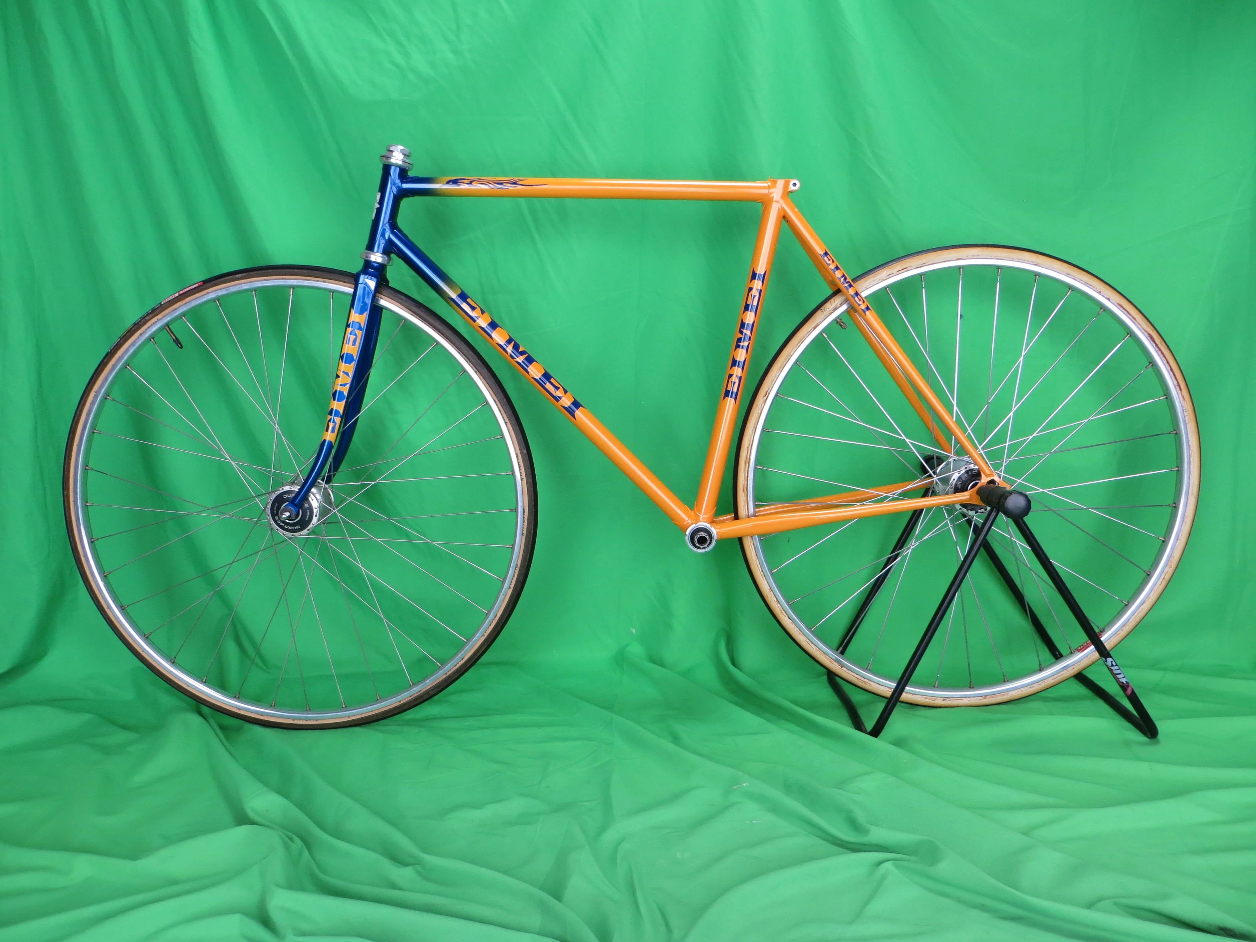 EIMEI // Blue Metallic / Yellow Fade  // 50cm - Image 16