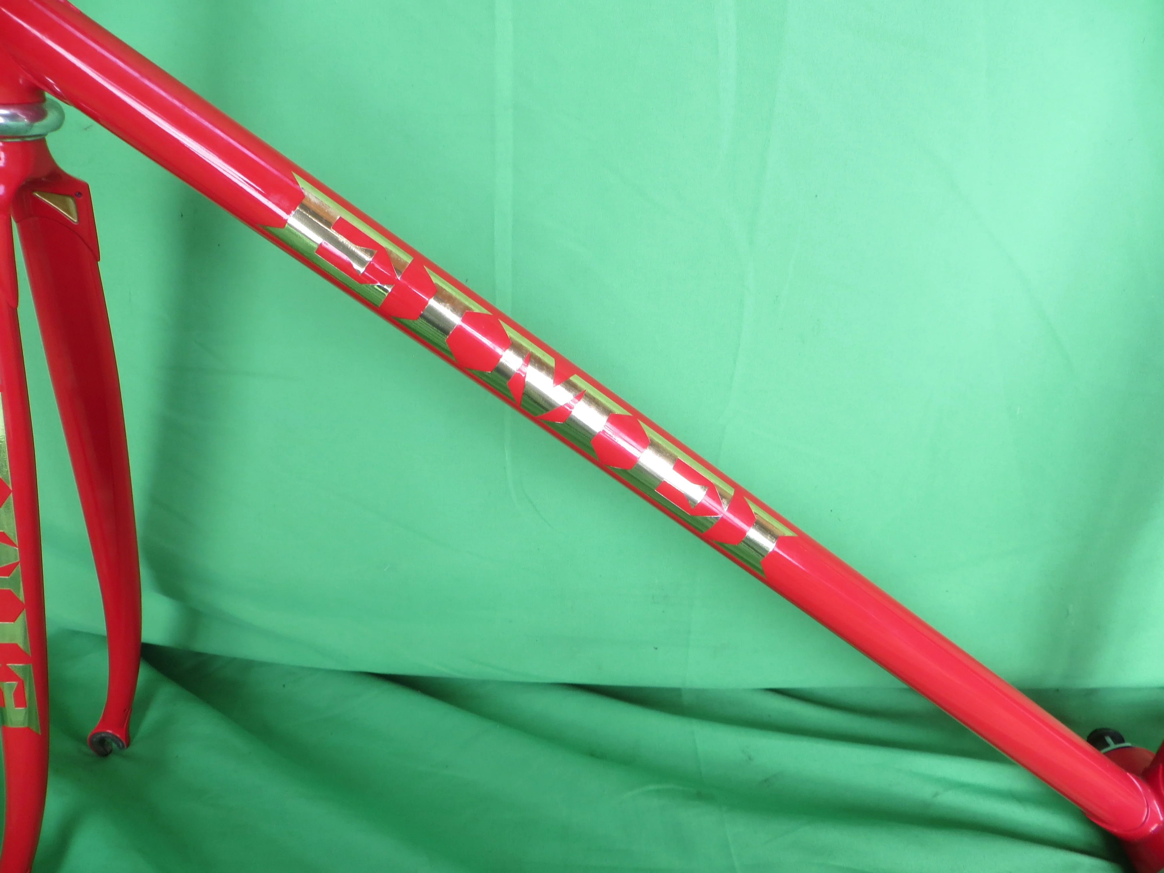 EIMEI Gold Decals // Red Metallic with Rainbow Flake // 55cm #2 - Image 6