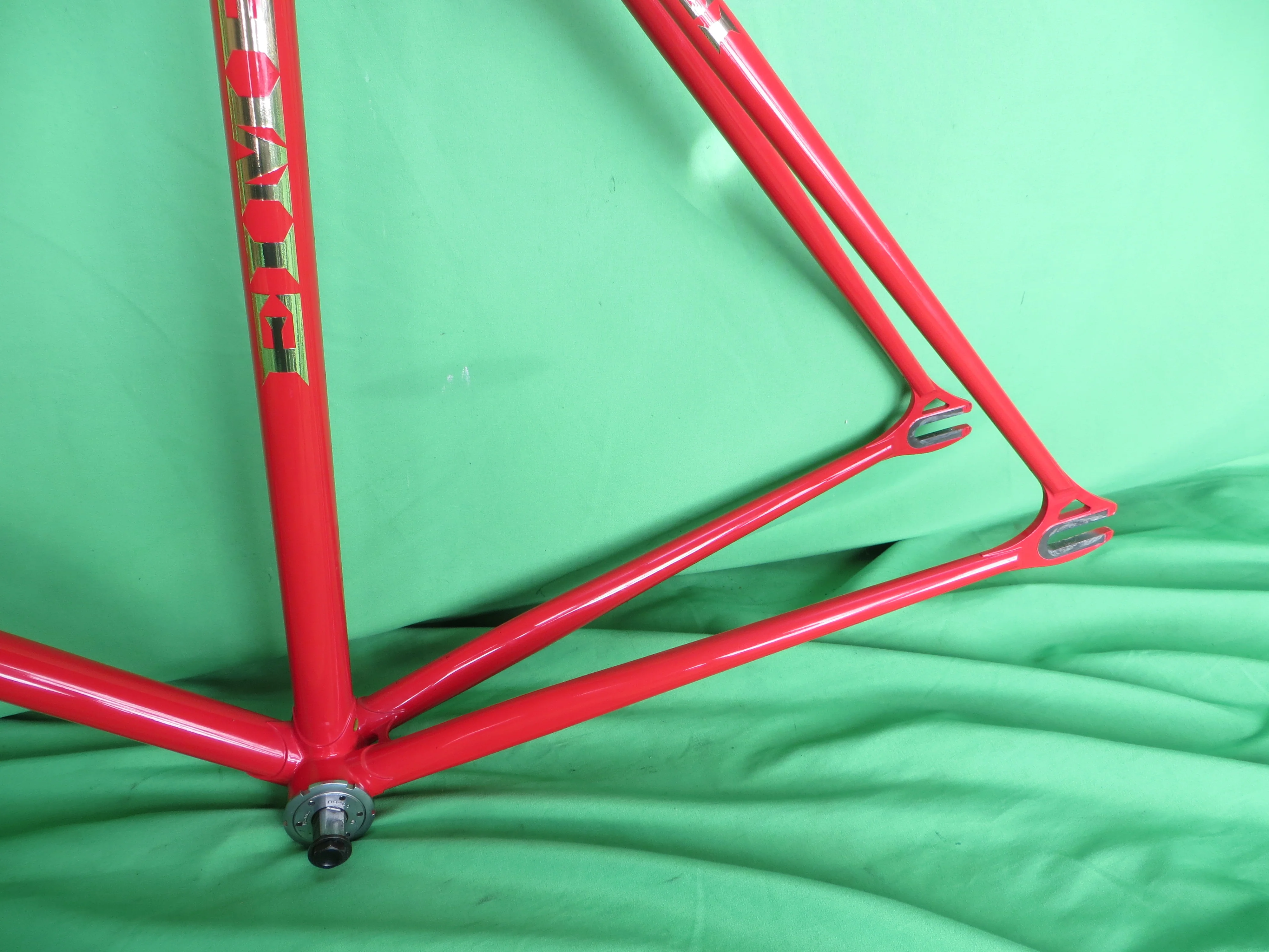 EIMEI Gold Decals // Red Metallic with Rainbow Flake // 55cm #2 - Image 7