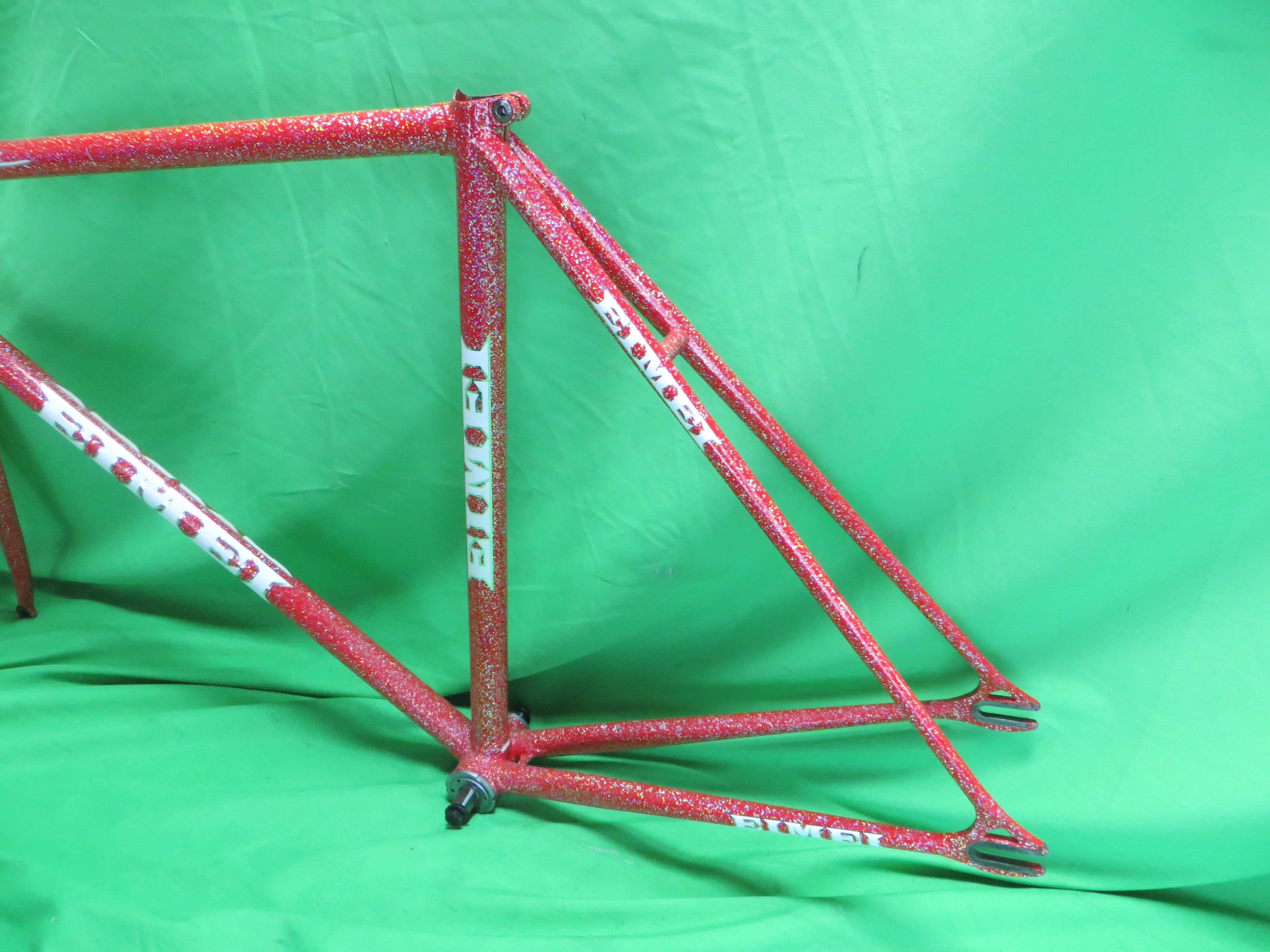 EIMEI // Red Metallic with SUPER Rainbow Flake // 51.5cm - Image 8