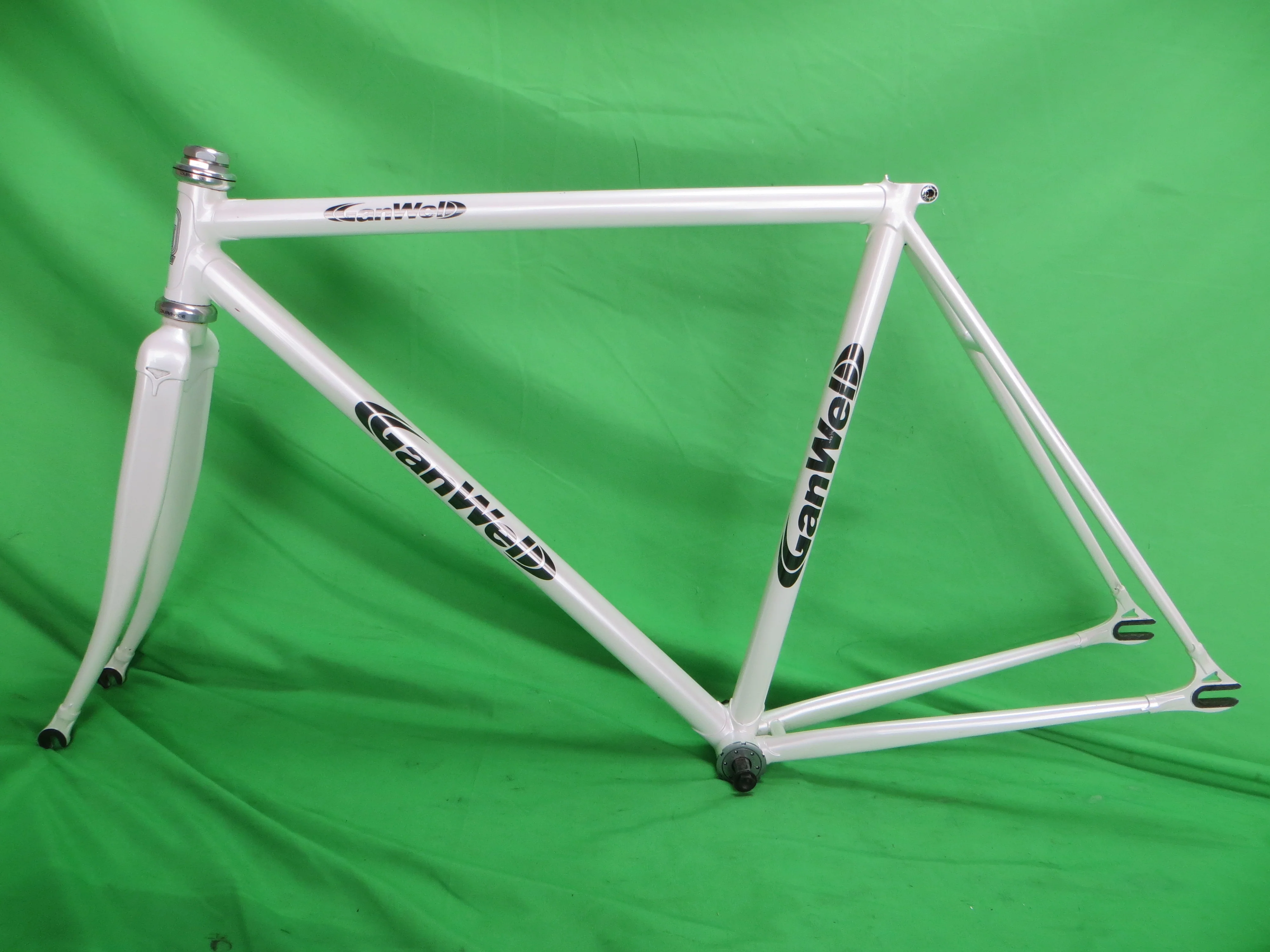Gan Well Pro Columbus Max Fork // White // 50.5cm