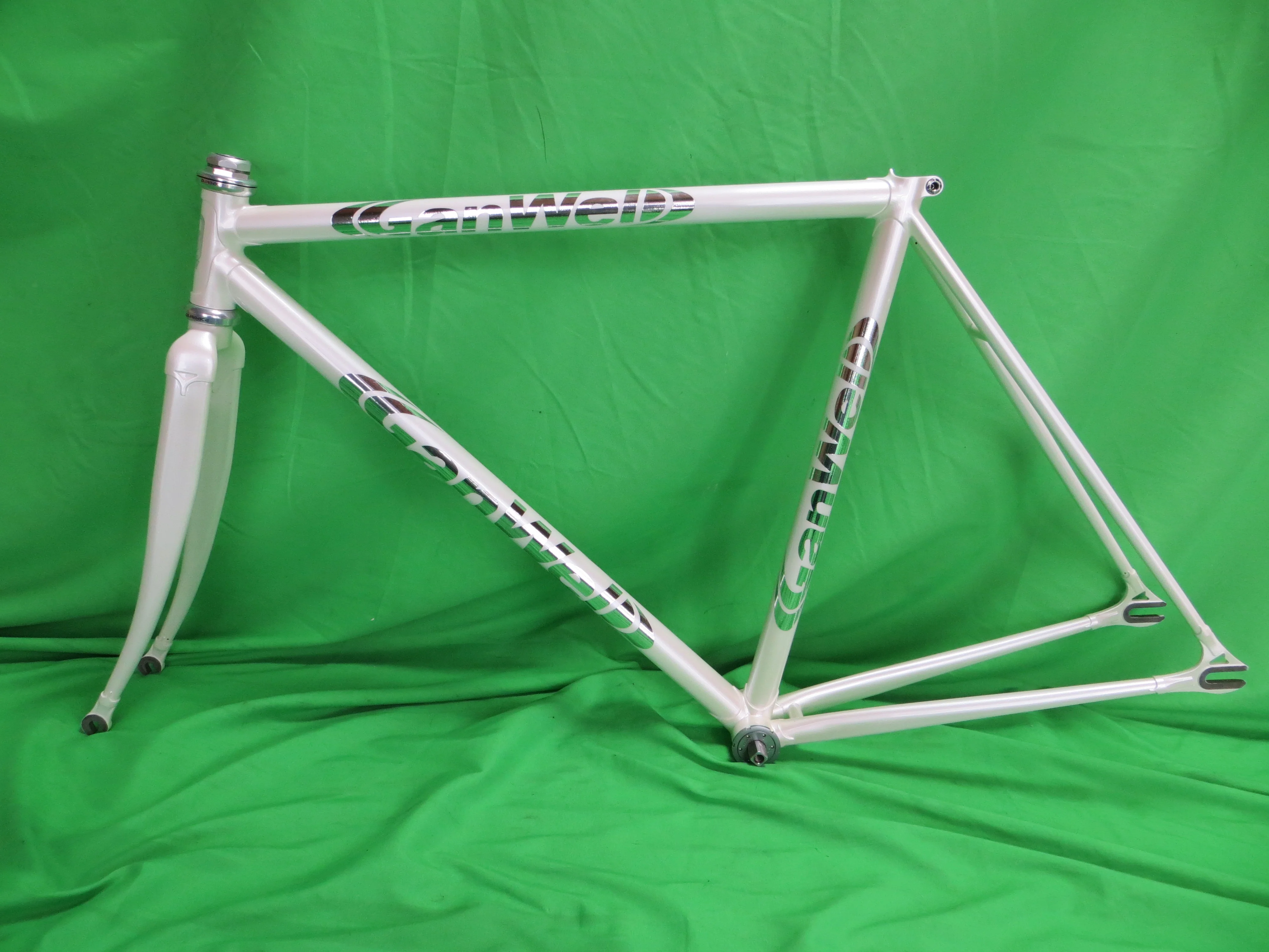 Frames by Price ▼