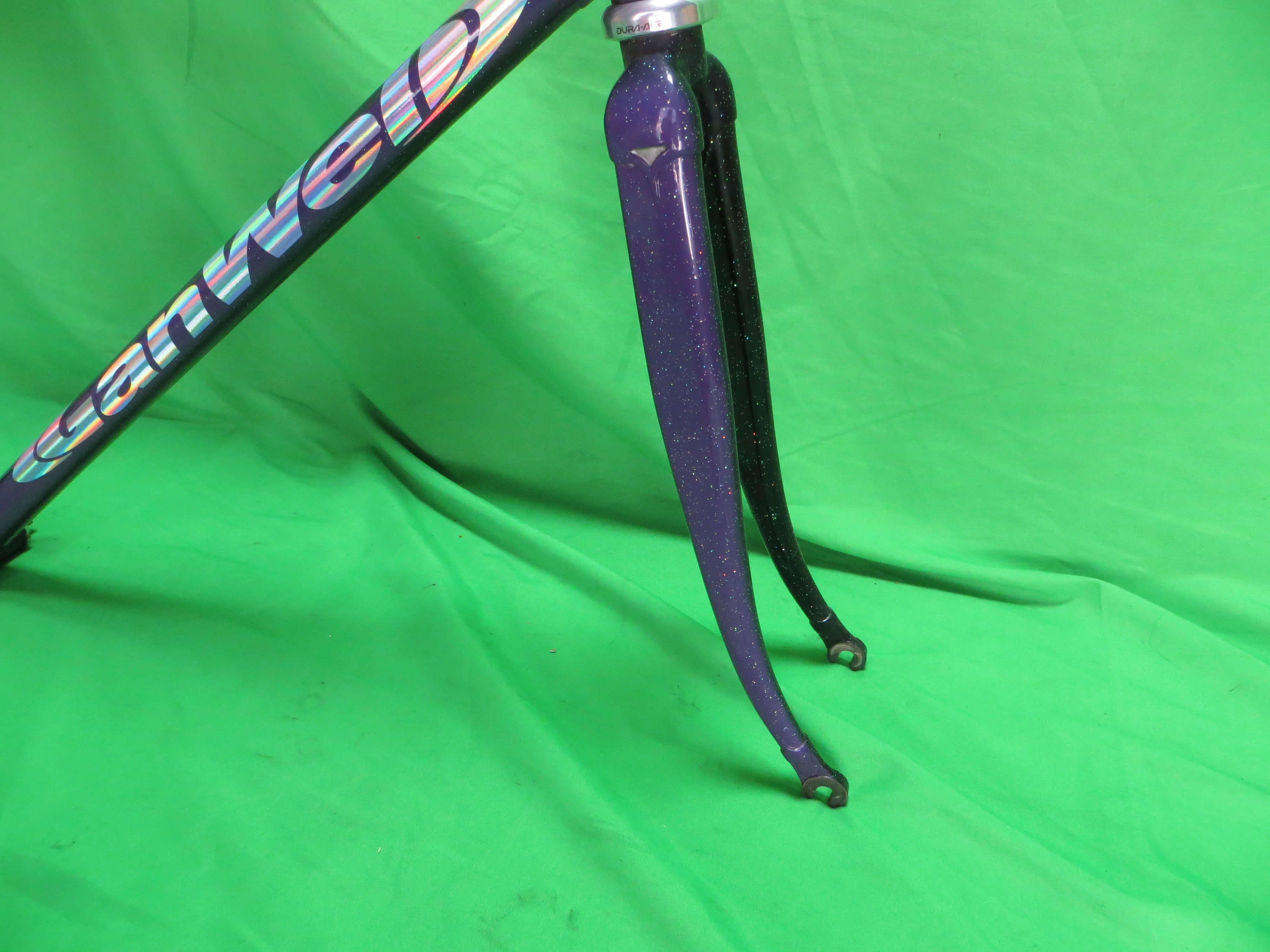 Gan Well Pro Columbus Max Fork // Purple Black Fade with Rainbow Flake // 48cm - Image 10