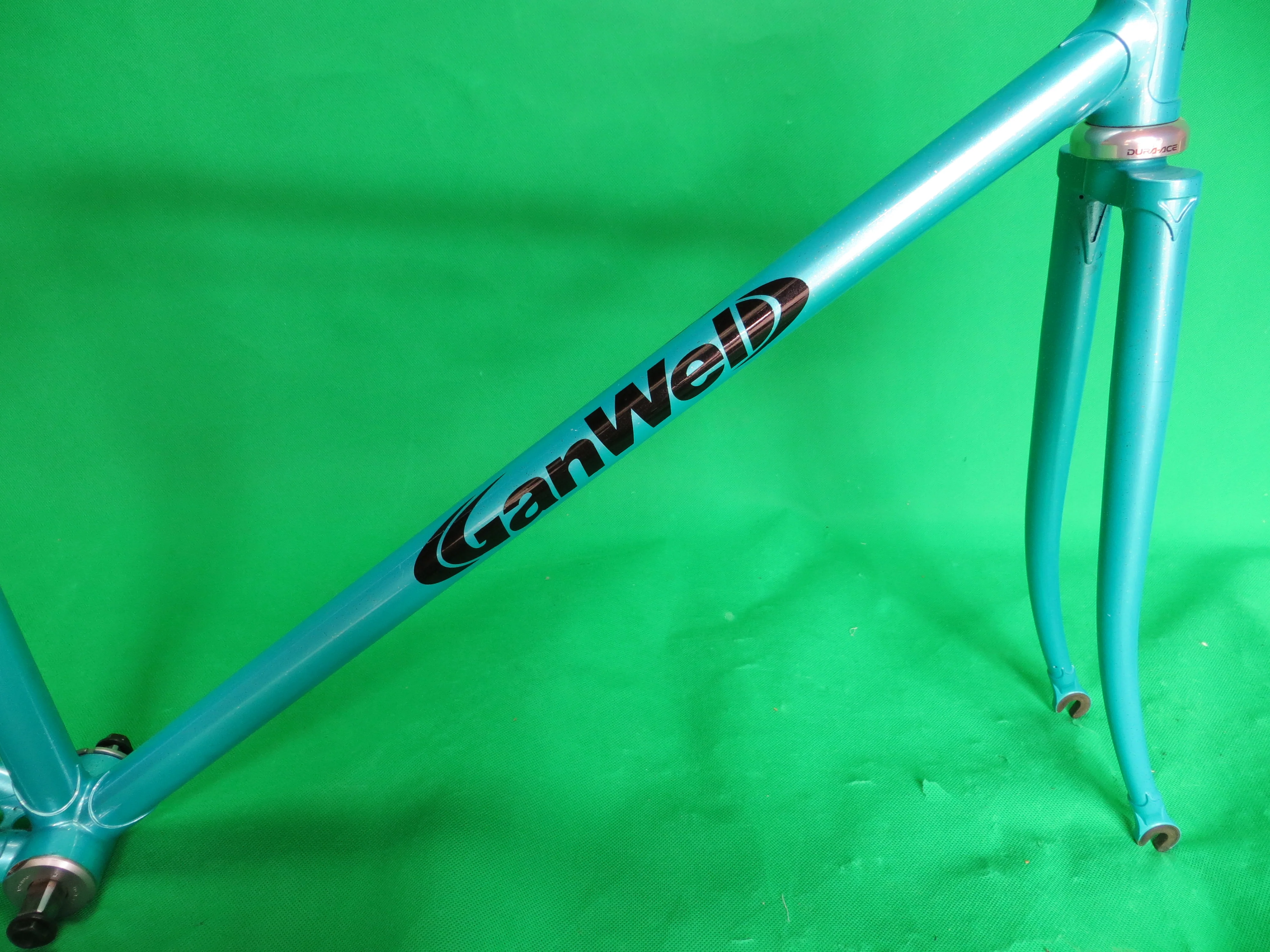 Gan Well Pro // Turquoise Blue with Silver Flake // 50.5cm - Image 13