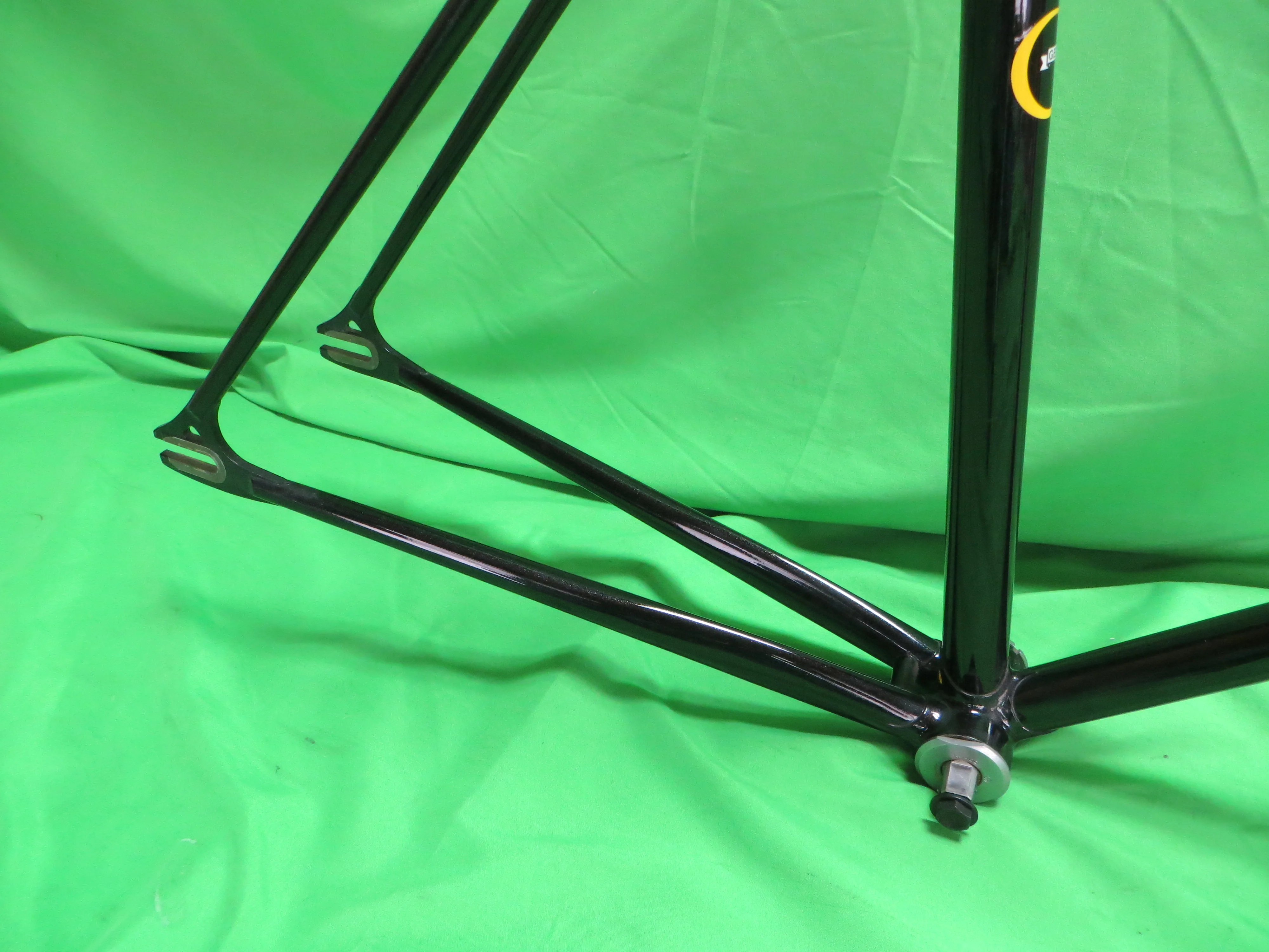 Georama // Black Metallic // 49.5cm - Image 14