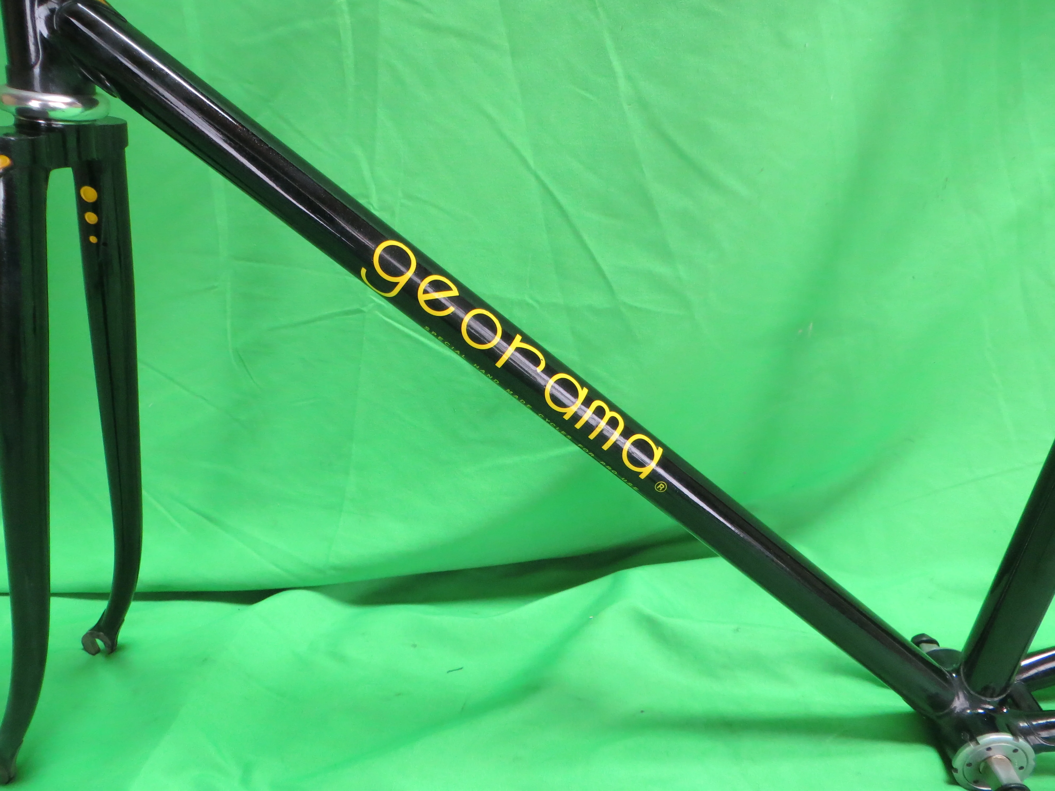 Georama // Black Metallic // 49.5cm - Image 6
