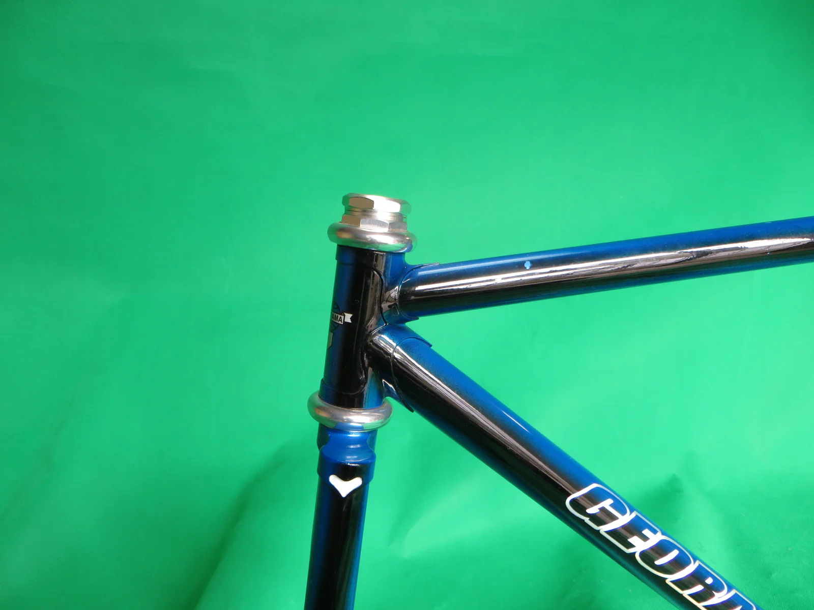 GEORAMA // Black & Blue Fade MINI 2011 // 47.5cm - Image 2