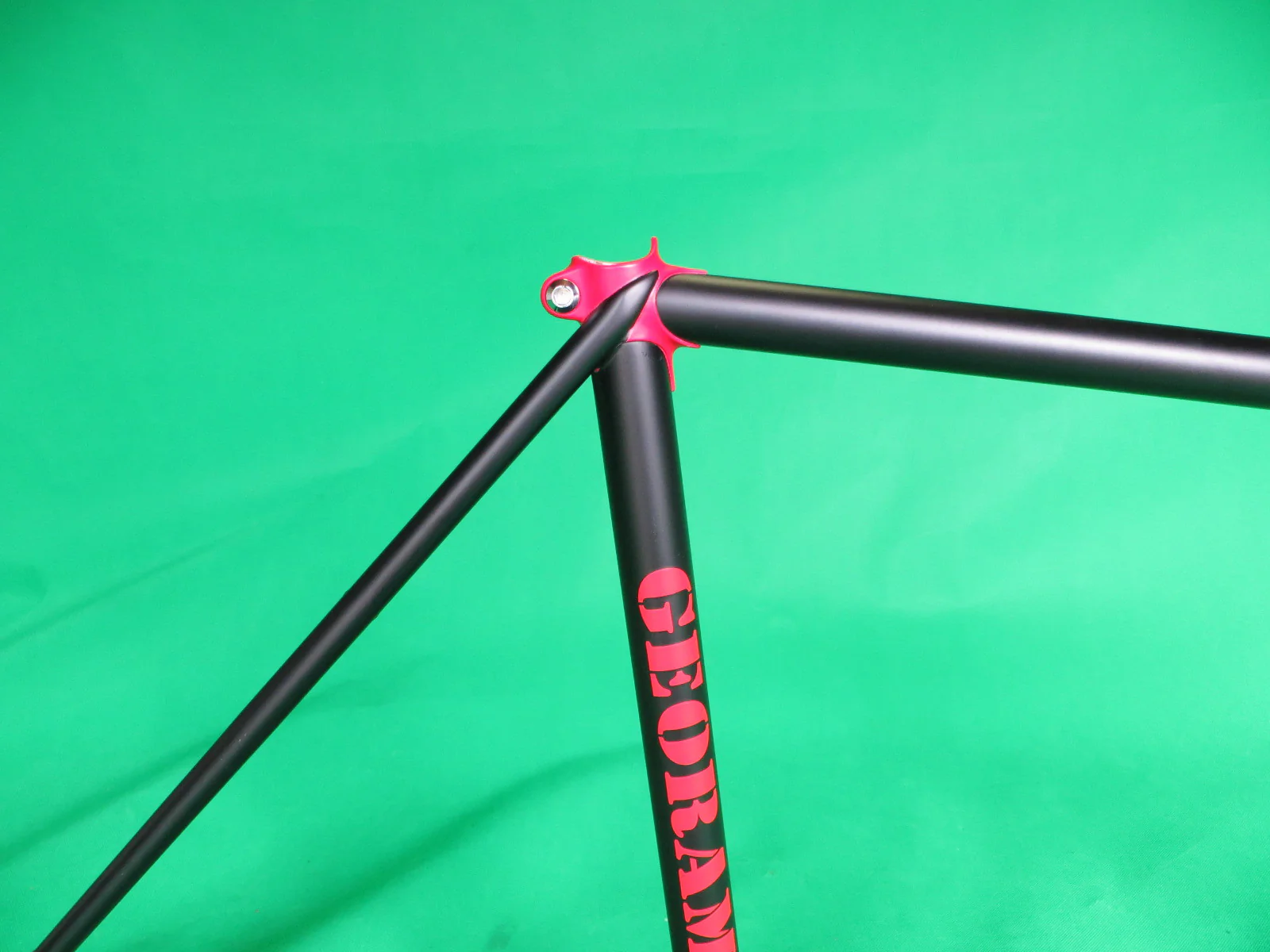 GEORAMA // matte black & red two tone // 49.5cm - Image 12