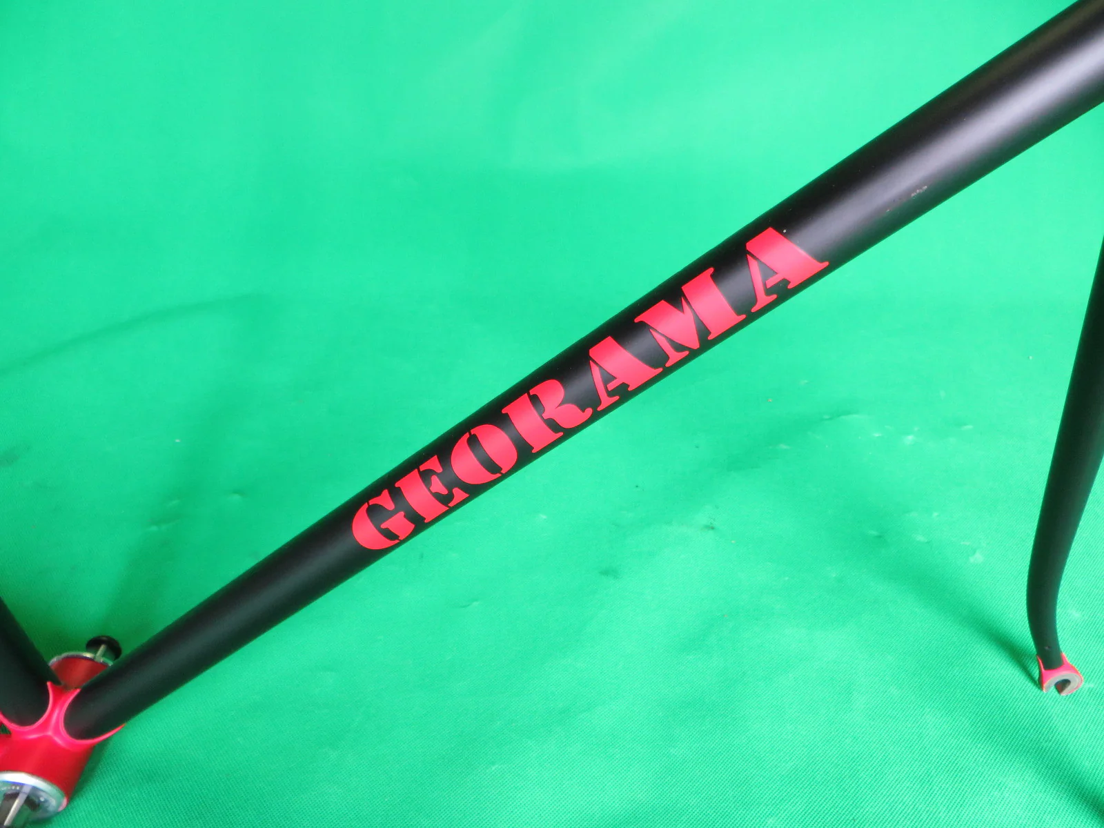 GEORAMA // matte black & red two tone // 49.5cm - Image 13