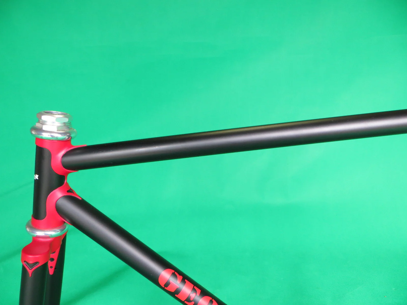 GEORAMA // matte black & red two tone // 49.5cm - Image 4