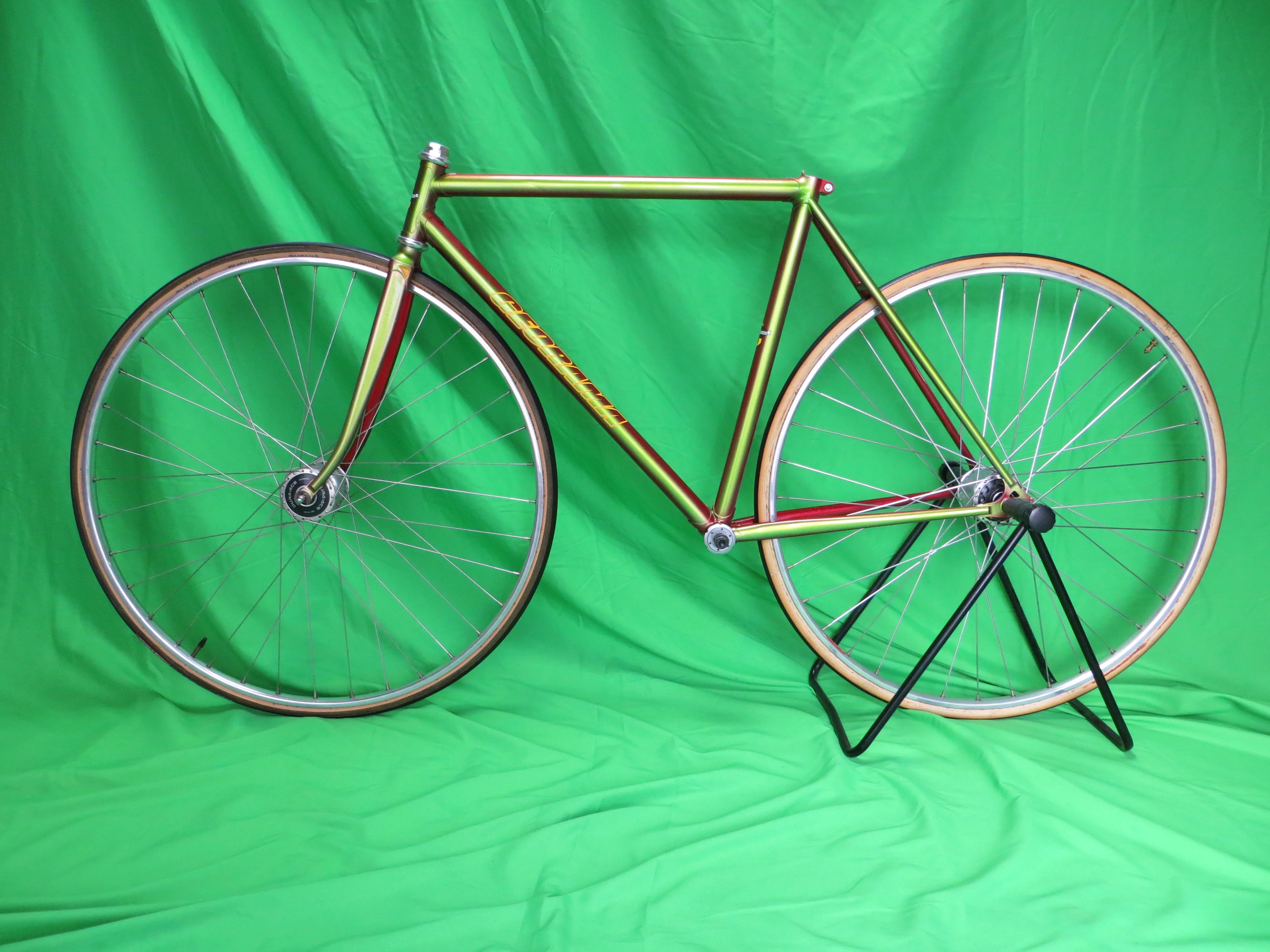 GEORAMA // Red Green Metallic Two Tone // 50cm - Image 16
