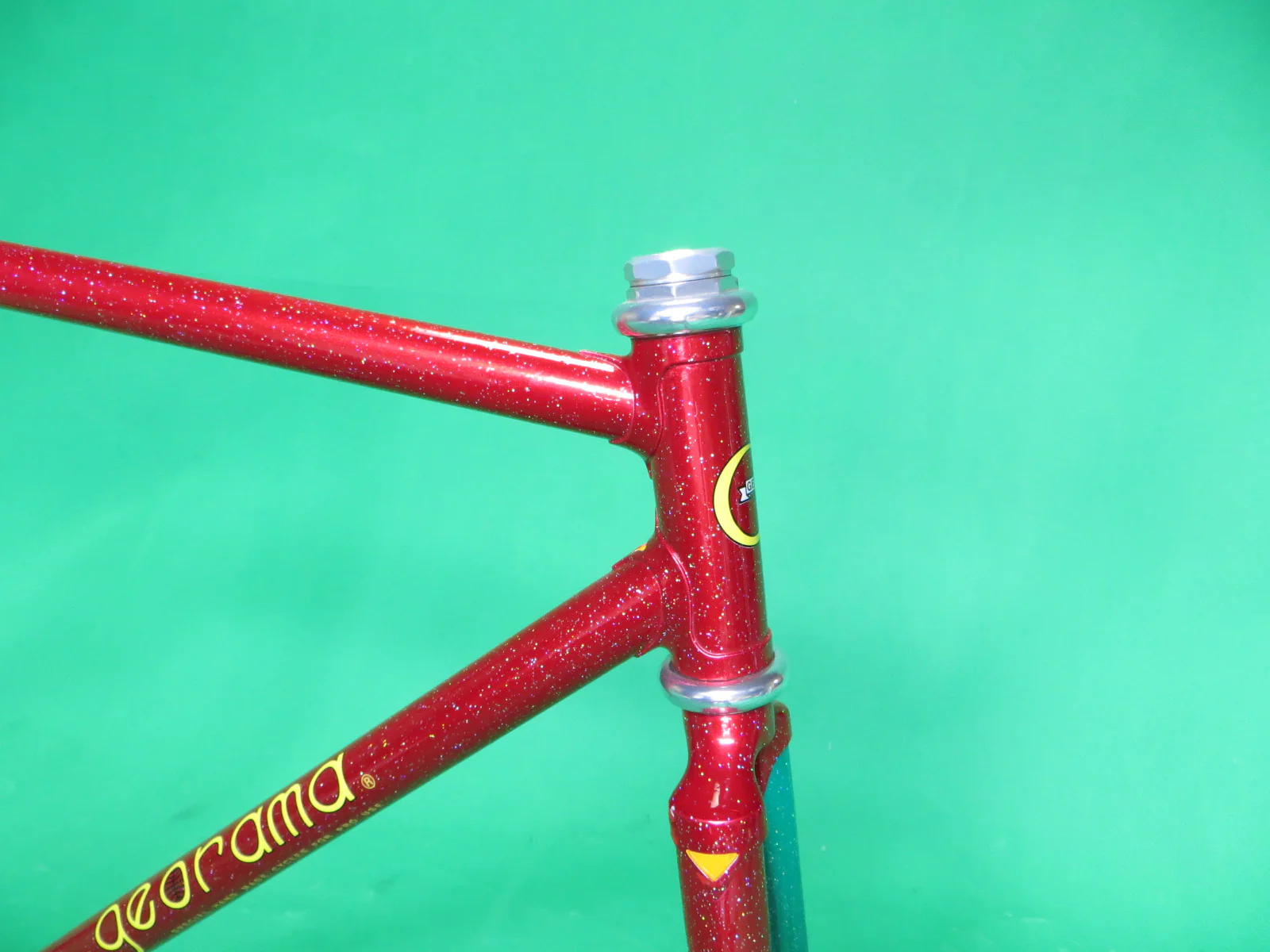 GEORAMA // Red & Green Two Tone + Rainbow Flake // 50.5cm - Image 6