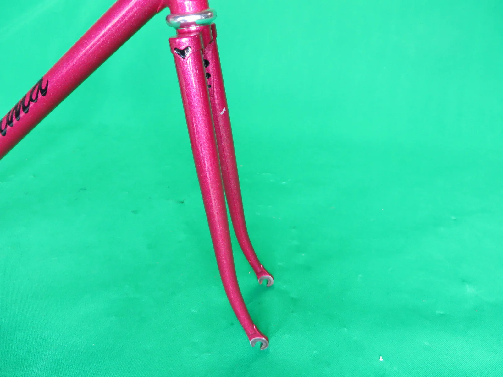 GEORAMA // shot pink metallic // 51.5cm - Image 10