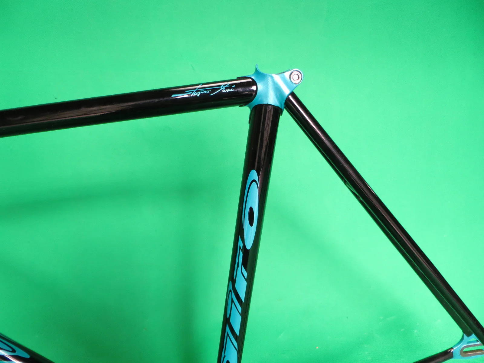 GIRO // black with blue metallic lugs // 50cm - Image 5