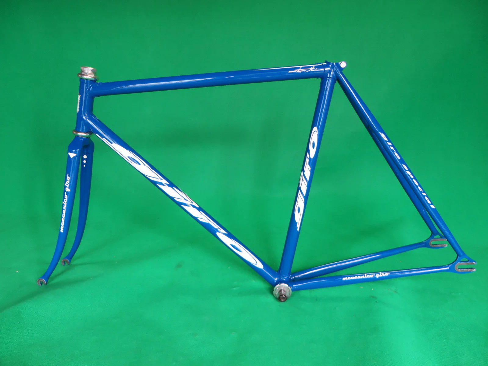 GIRO // blue (greyish) // 52.5cm
