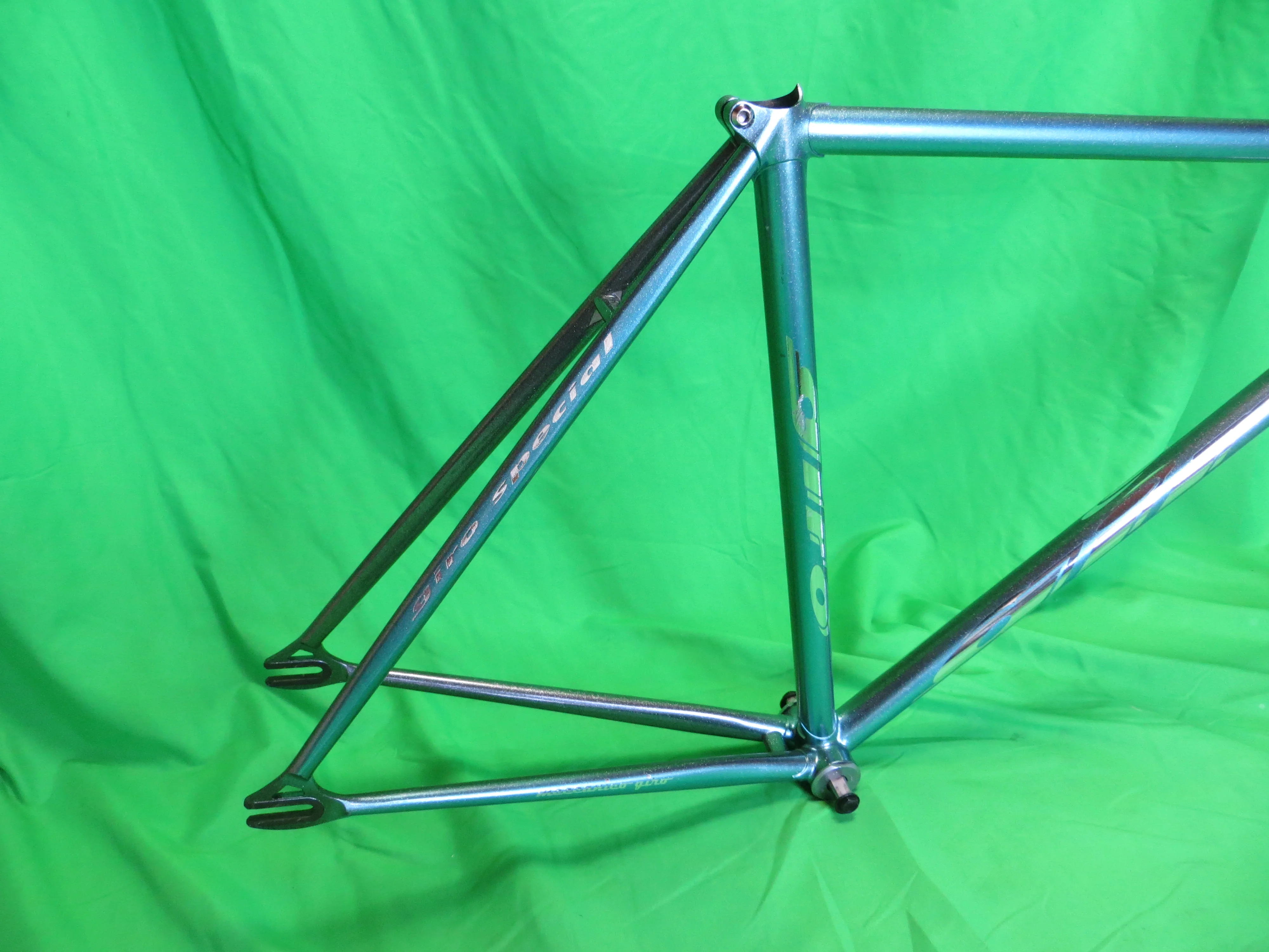 GIRO // Candy Light Blue Metallic Gray Metallic Fade // 50cm - Image 15