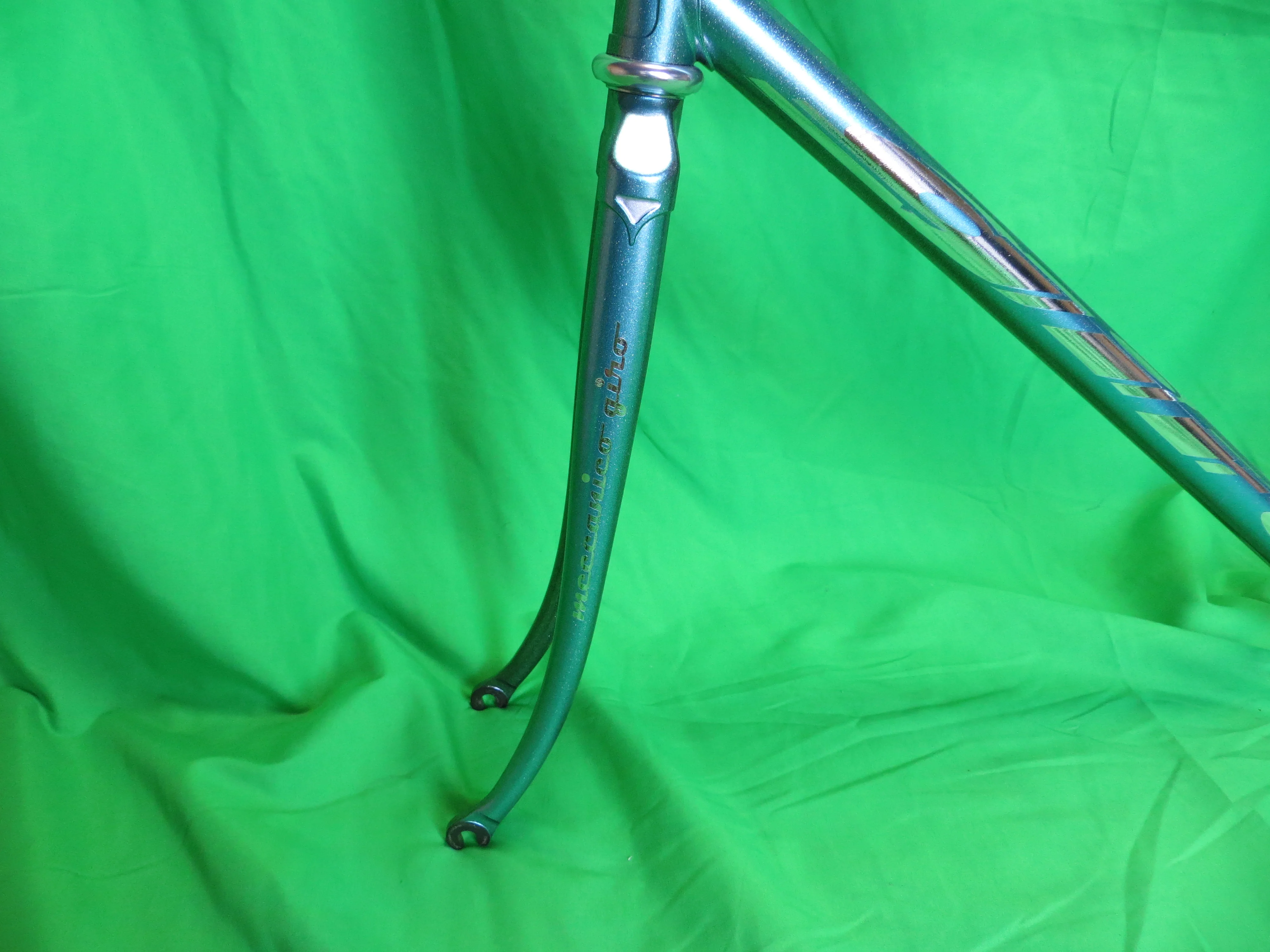 GIRO // Candy Light Blue Metallic Gray Metallic Fade // 50cm - Image 3