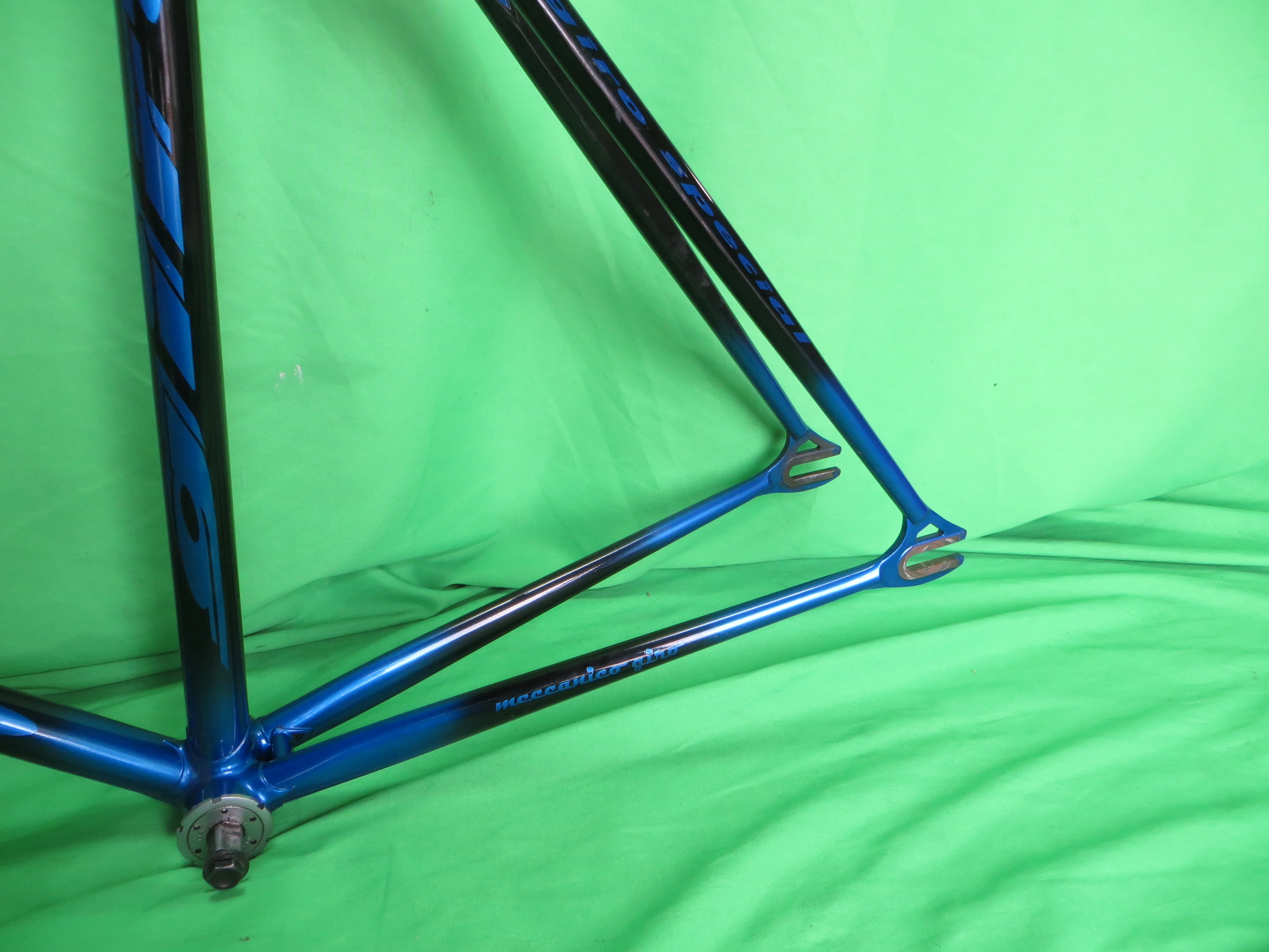 GIRO Columbus Max Fork // Black Blue Fade // 53.5cm - Image 7