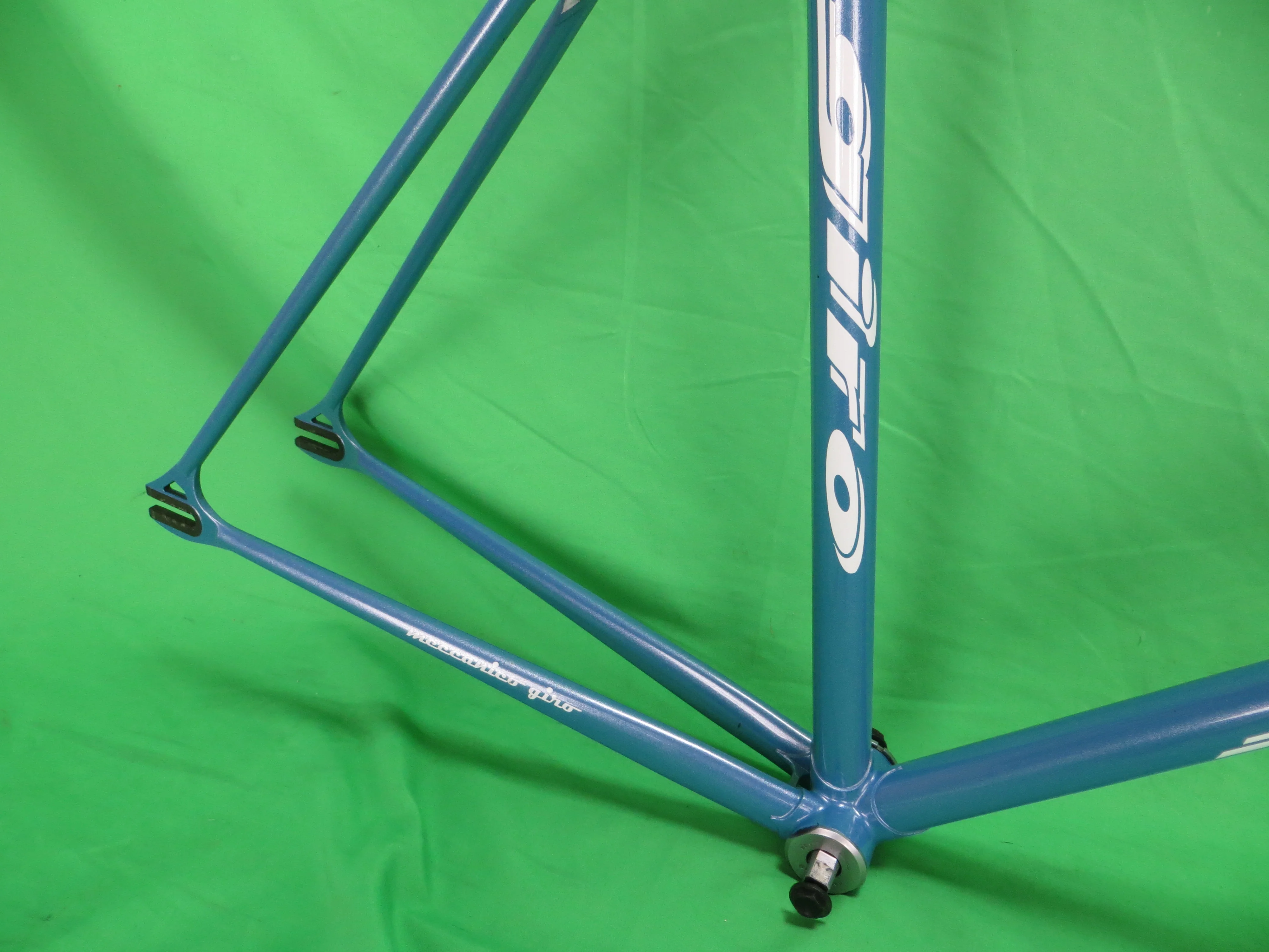 Giro Columbus Max Fork // Bulish Gray with Fine Silver Flake// 51.5cm - Image 14