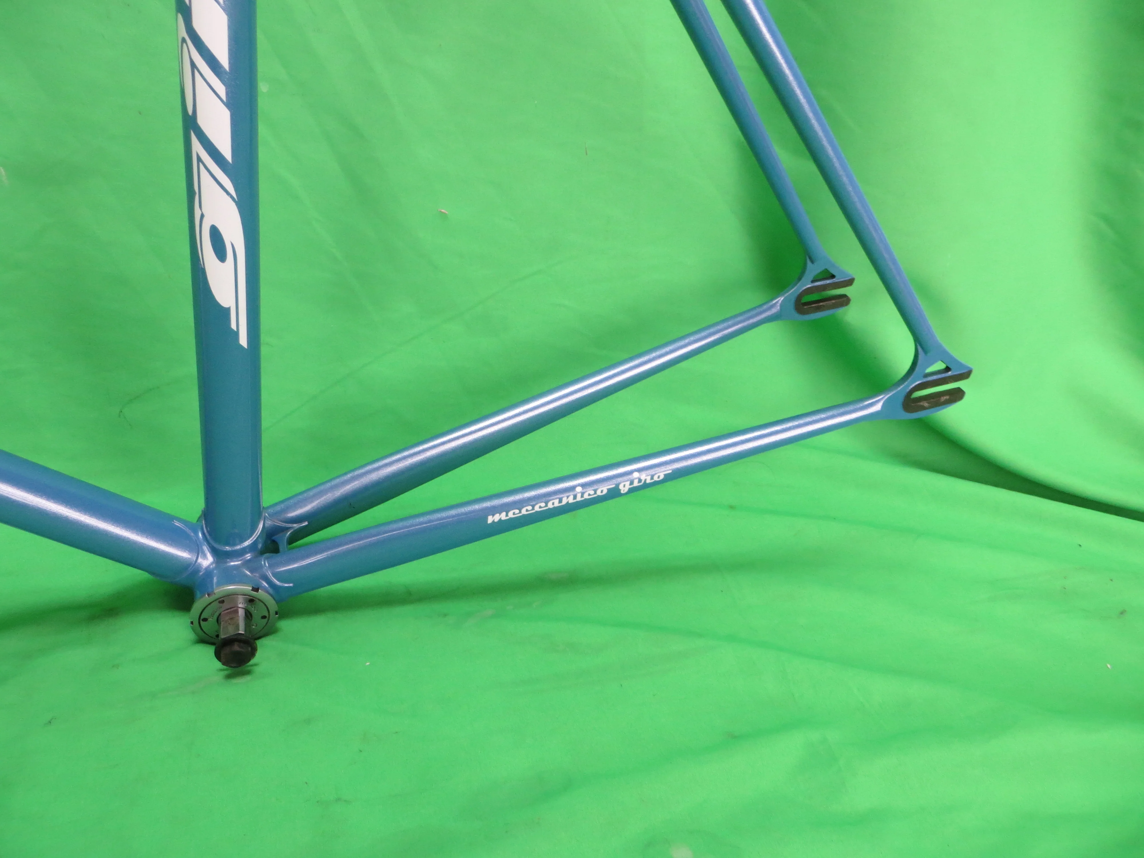 Giro Columbus Max Fork // Bulish Gray with Fine Silver Flake// 51.5cm - Image 7