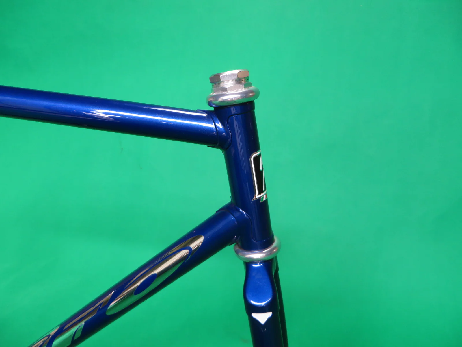 GIRO // Purplish Dark Blue Metallic  // 53.5cm - Image 9