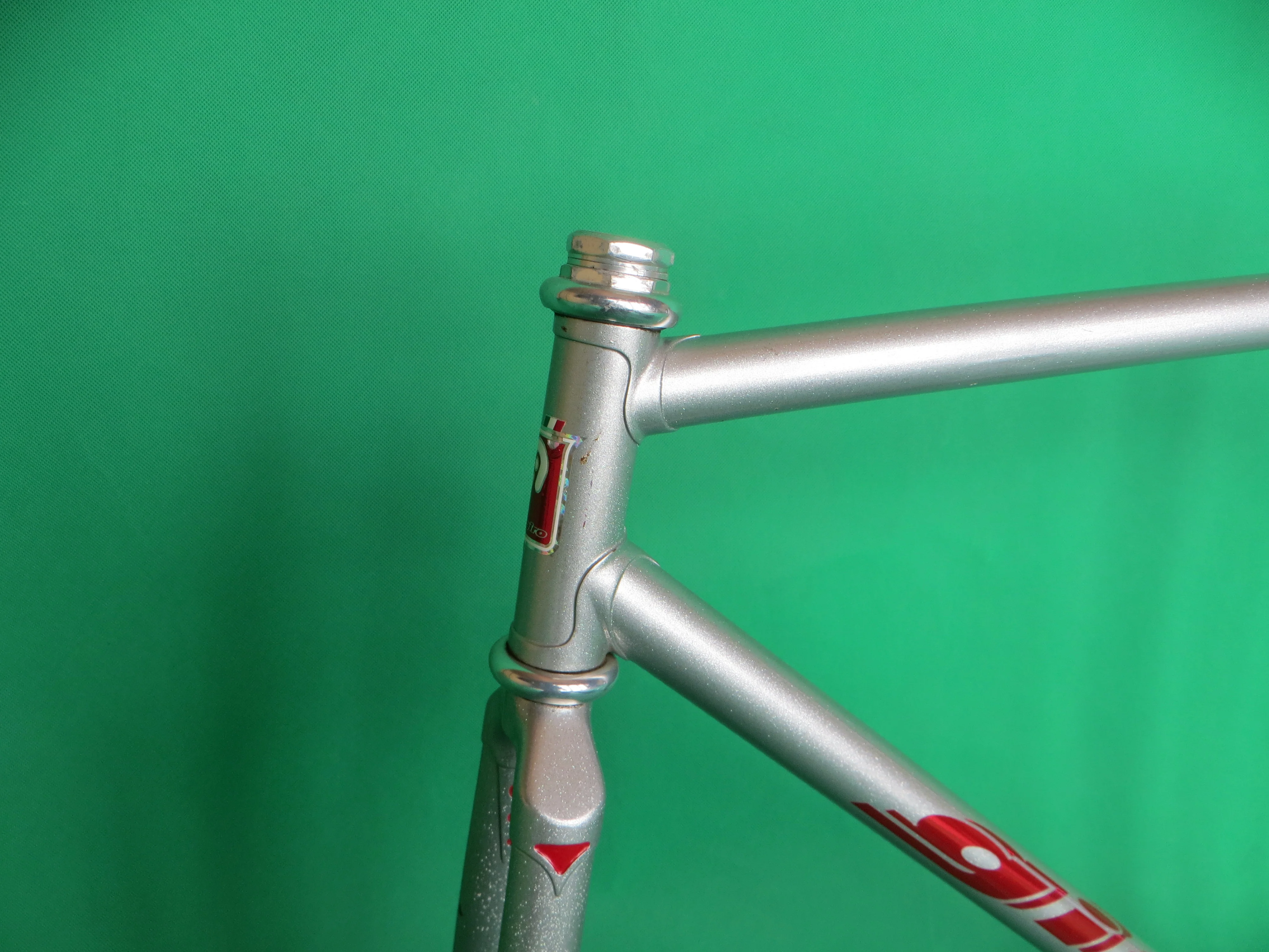 GIRO // Silver Metallic // 53cm - Image 2
