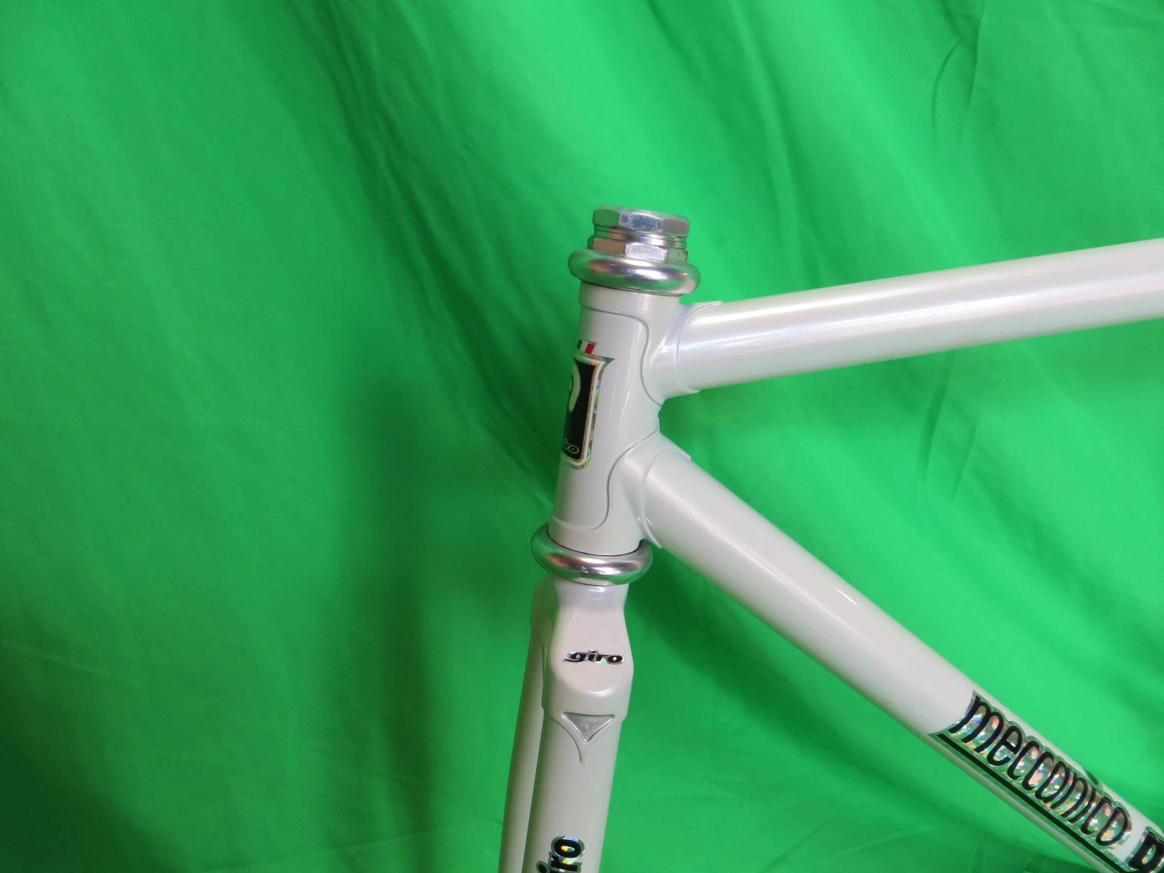 GIRO // White // 50cm - Image 2