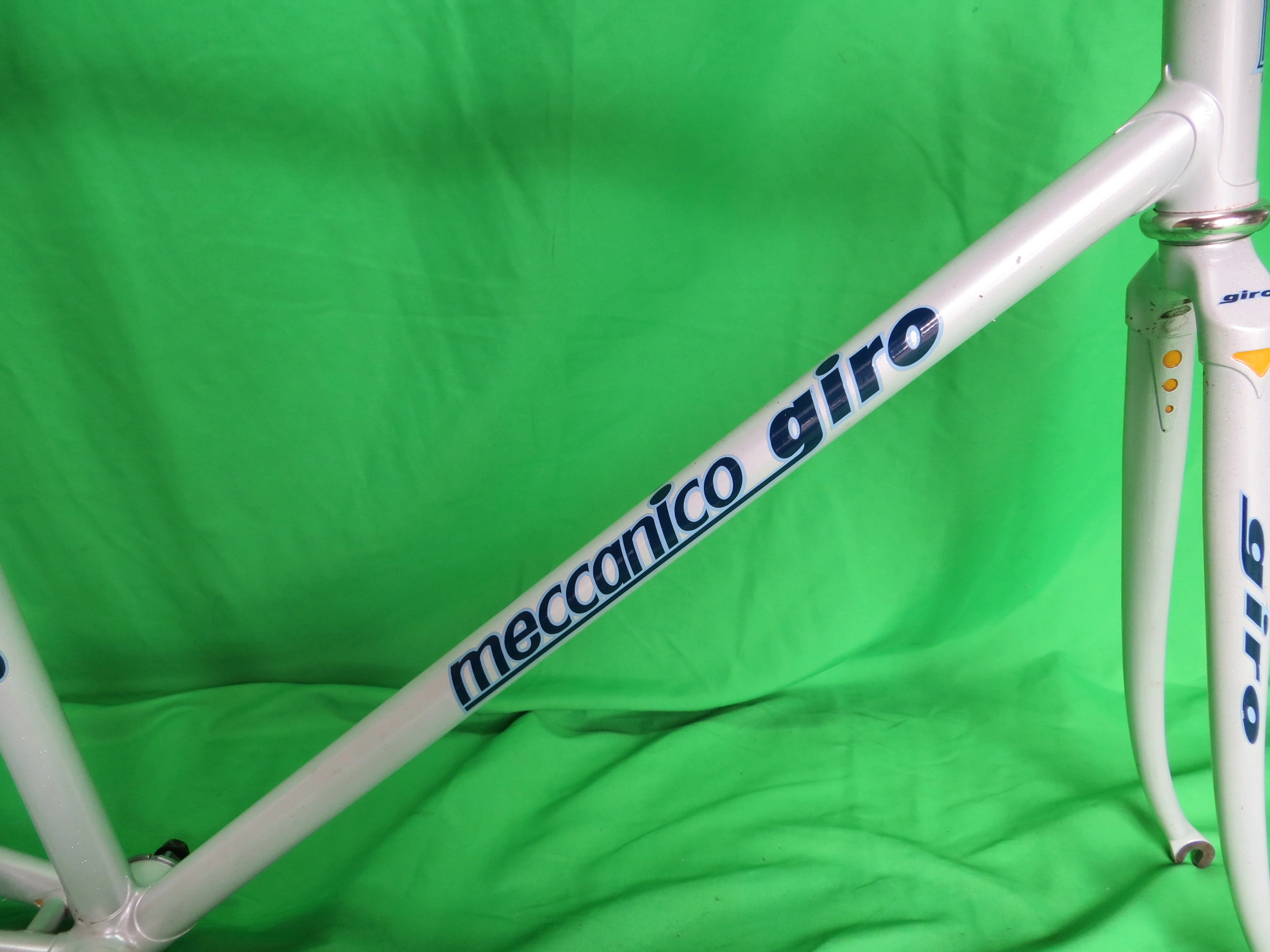 GIRO // White with Rainbow Flake // 53.5cm - Image 13