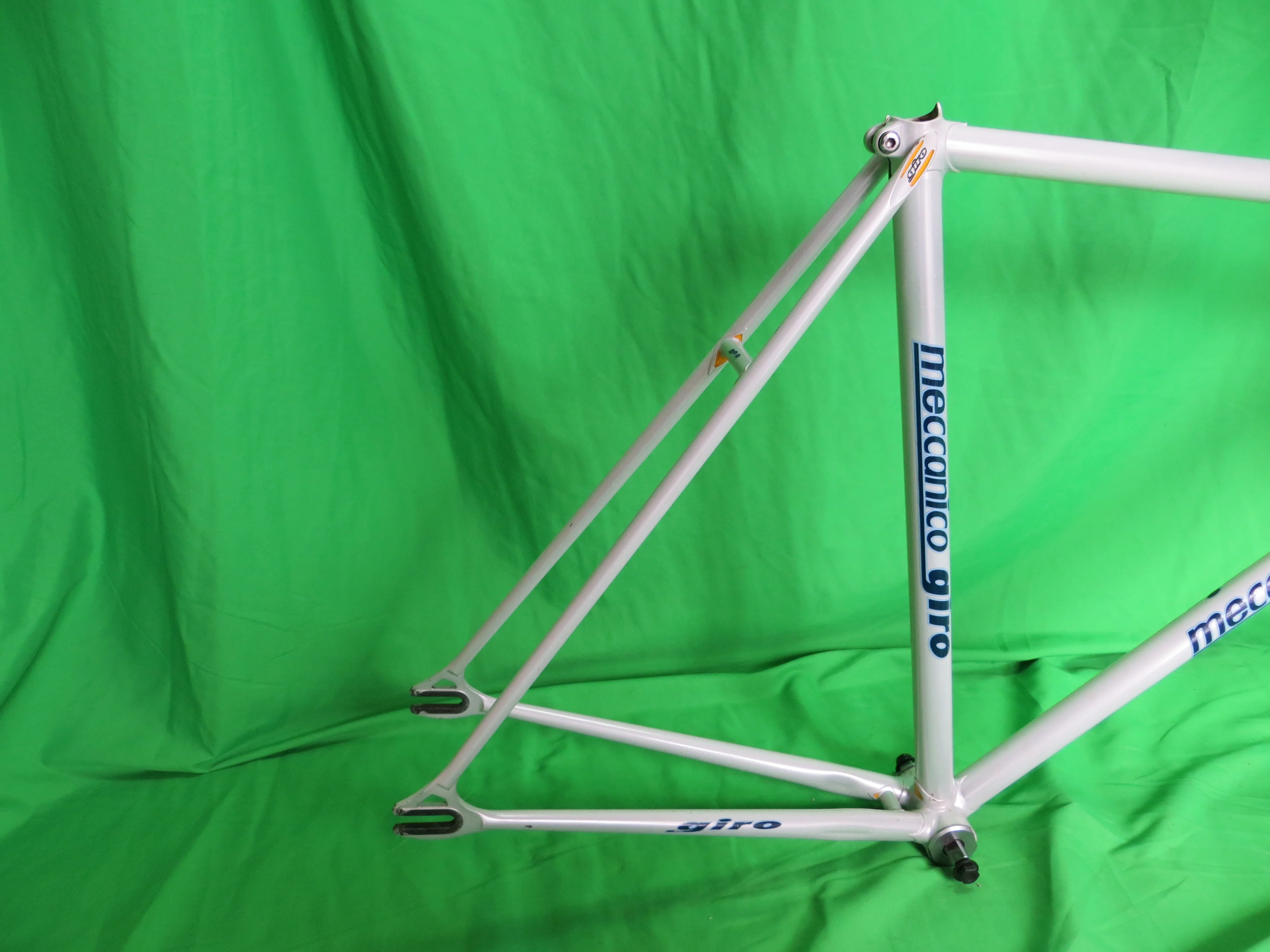 GIRO // White with Rainbow Flake // 53.5cm - Image 15