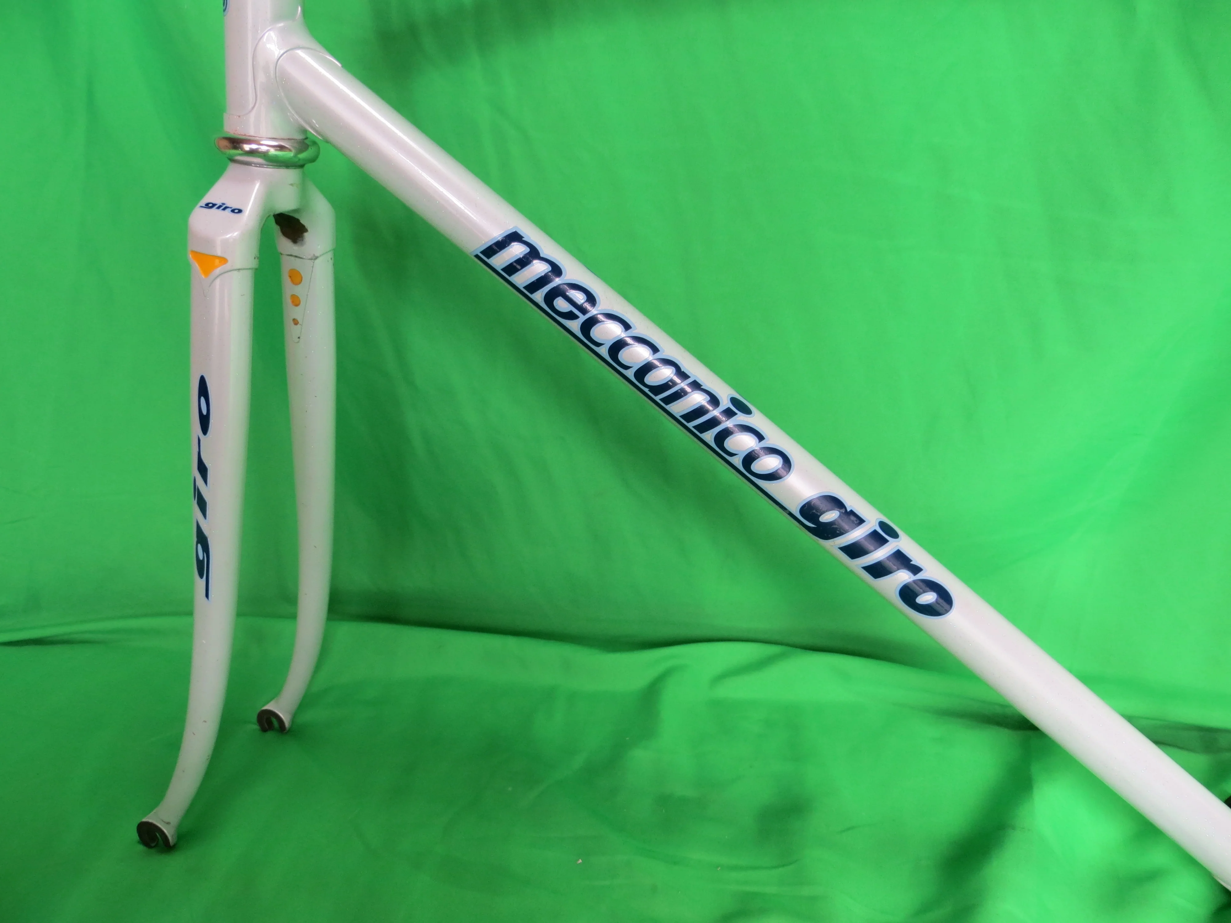 GIRO // White with Rainbow Flake // 53.5cm - Image 6