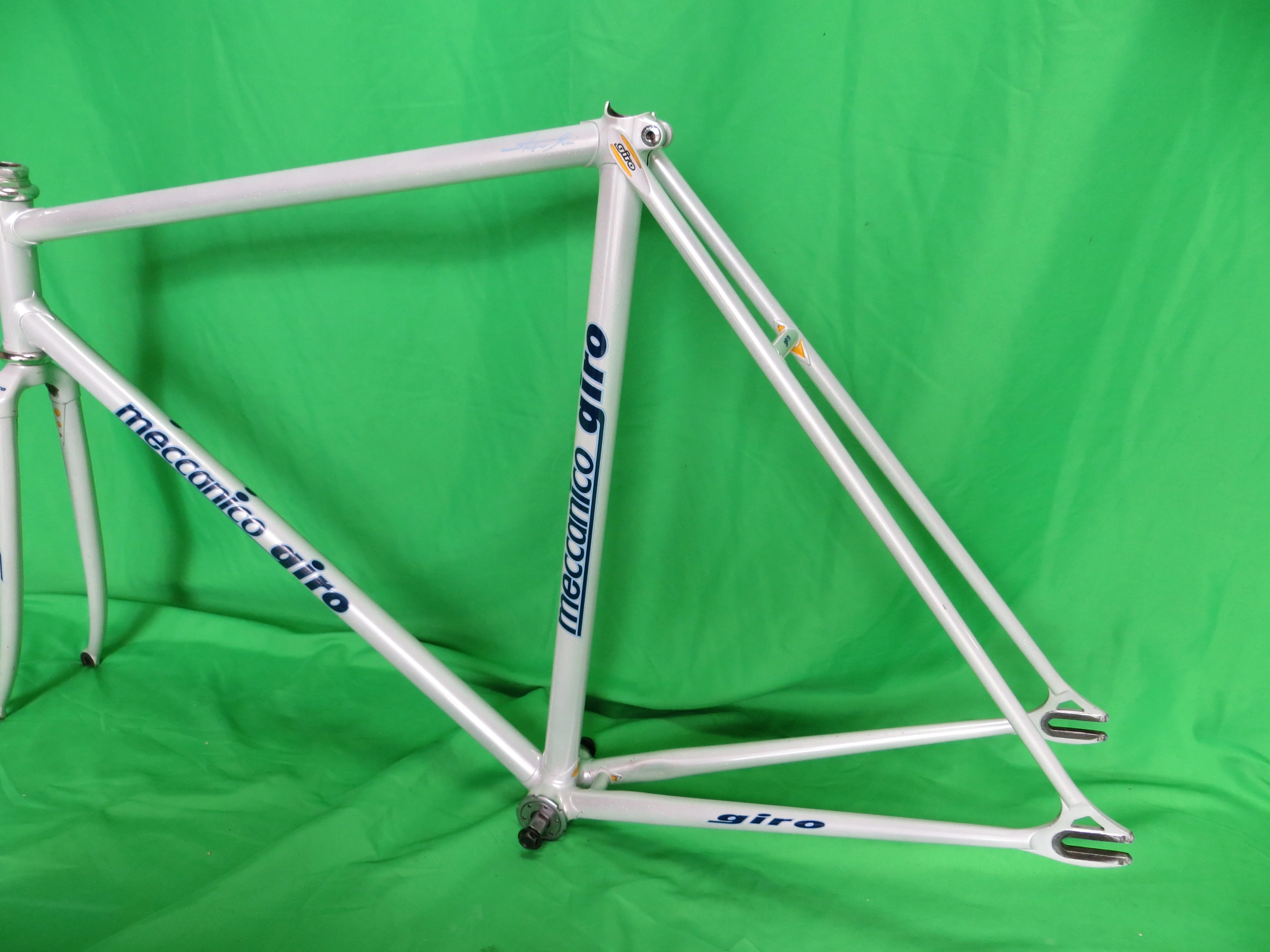 GIRO // White with Rainbow Flake // 53.5cm - Image 8