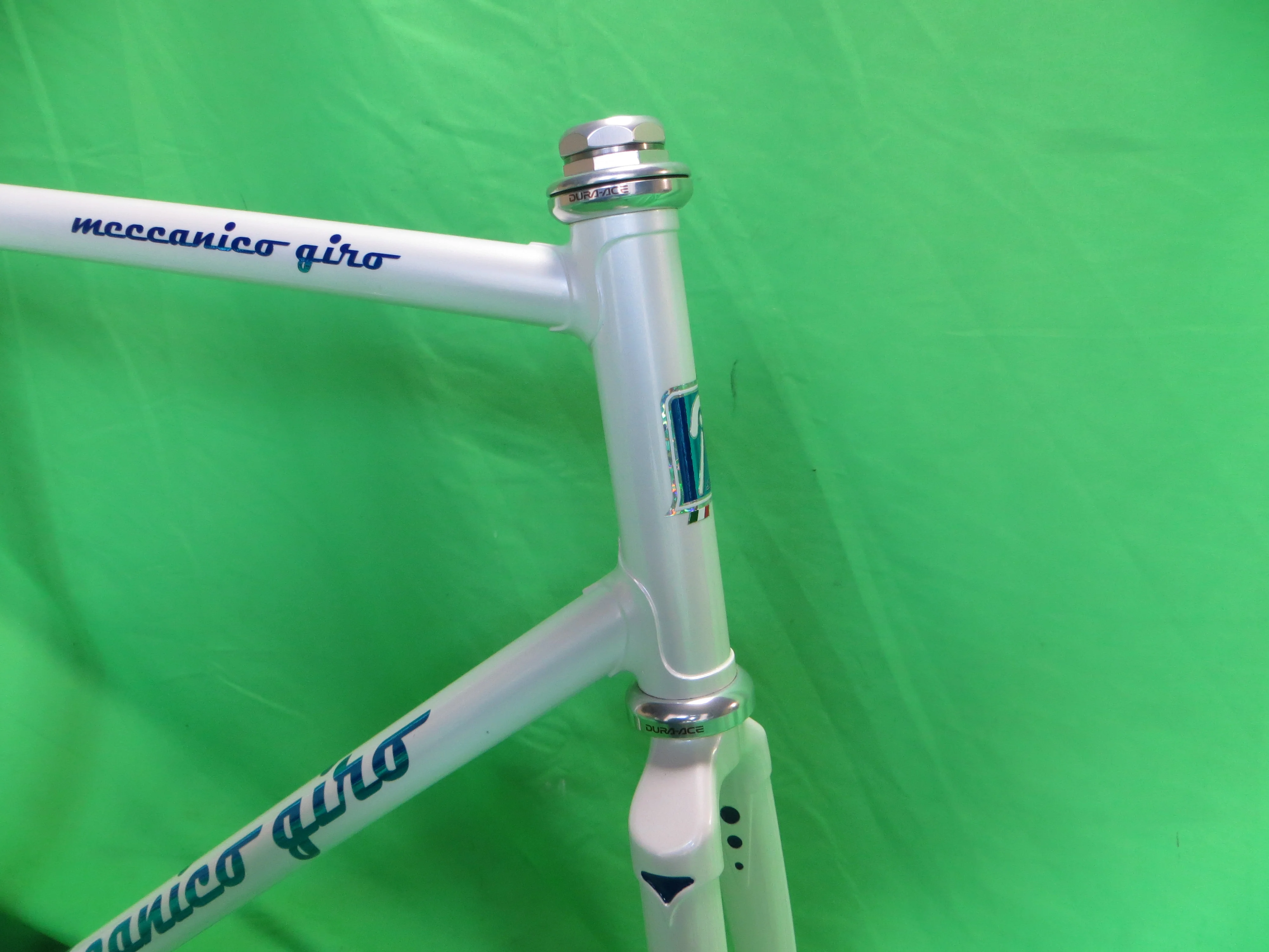 Giro // White // 56cm - Image 11