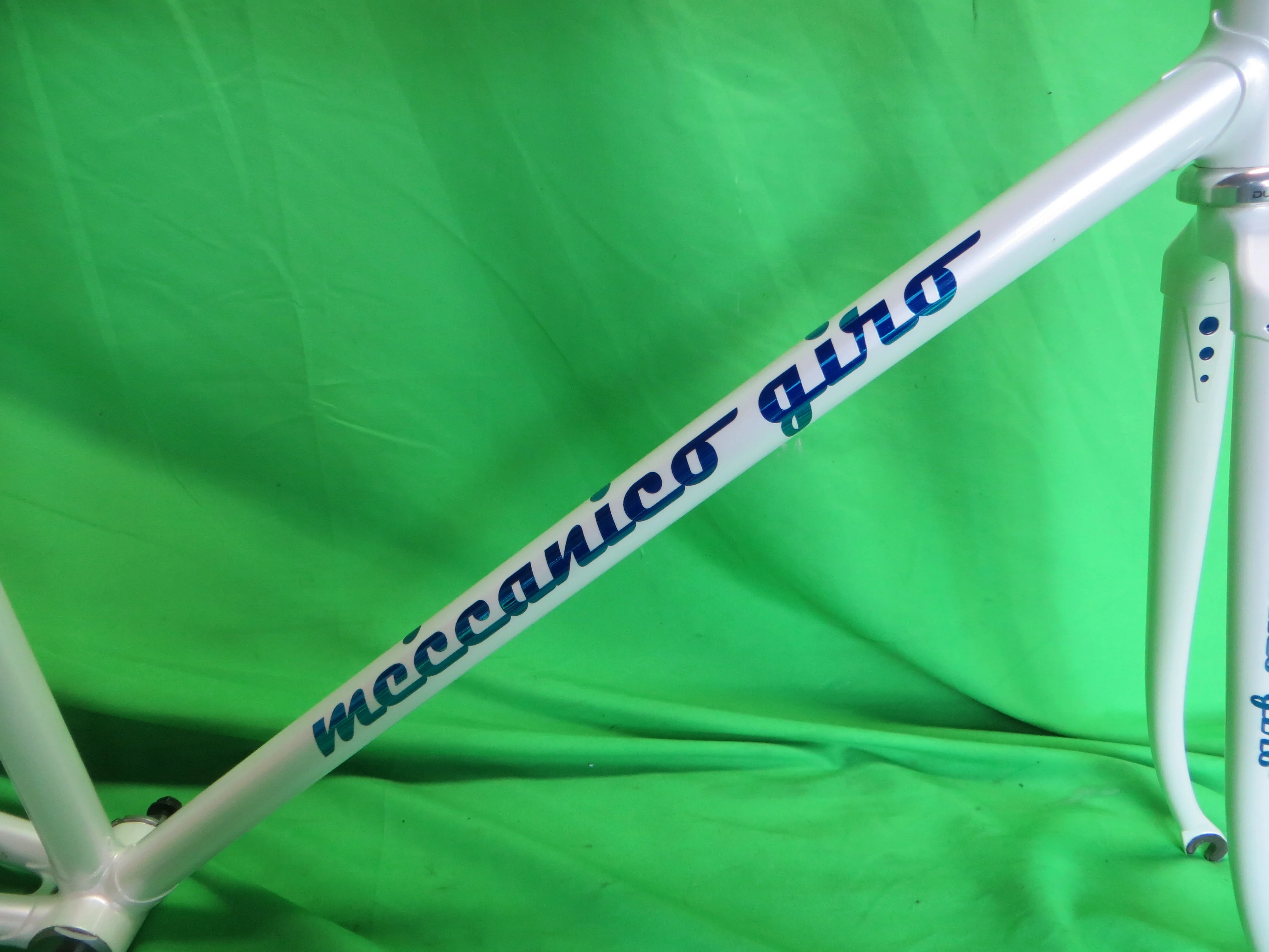 Giro // White // 56cm - Image 15
