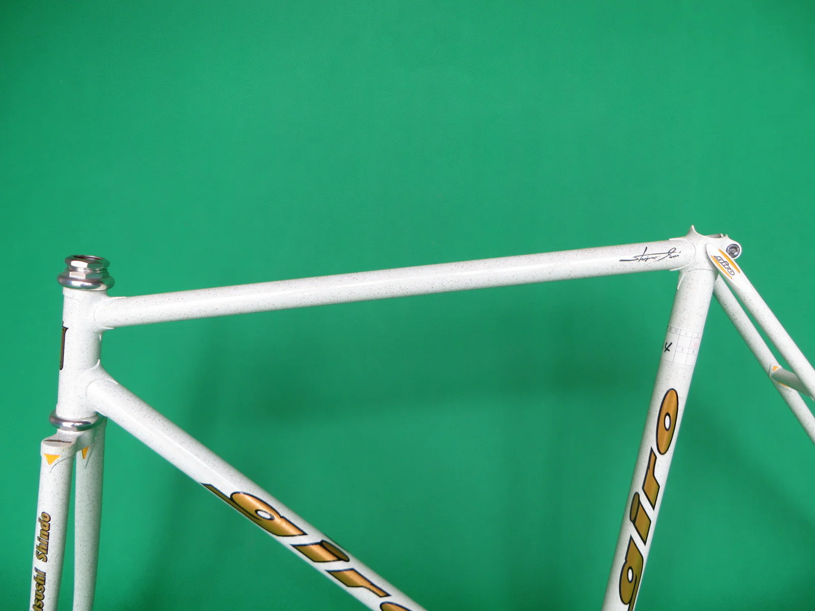 Giro White/Gold Flake {52cm} - Image 9