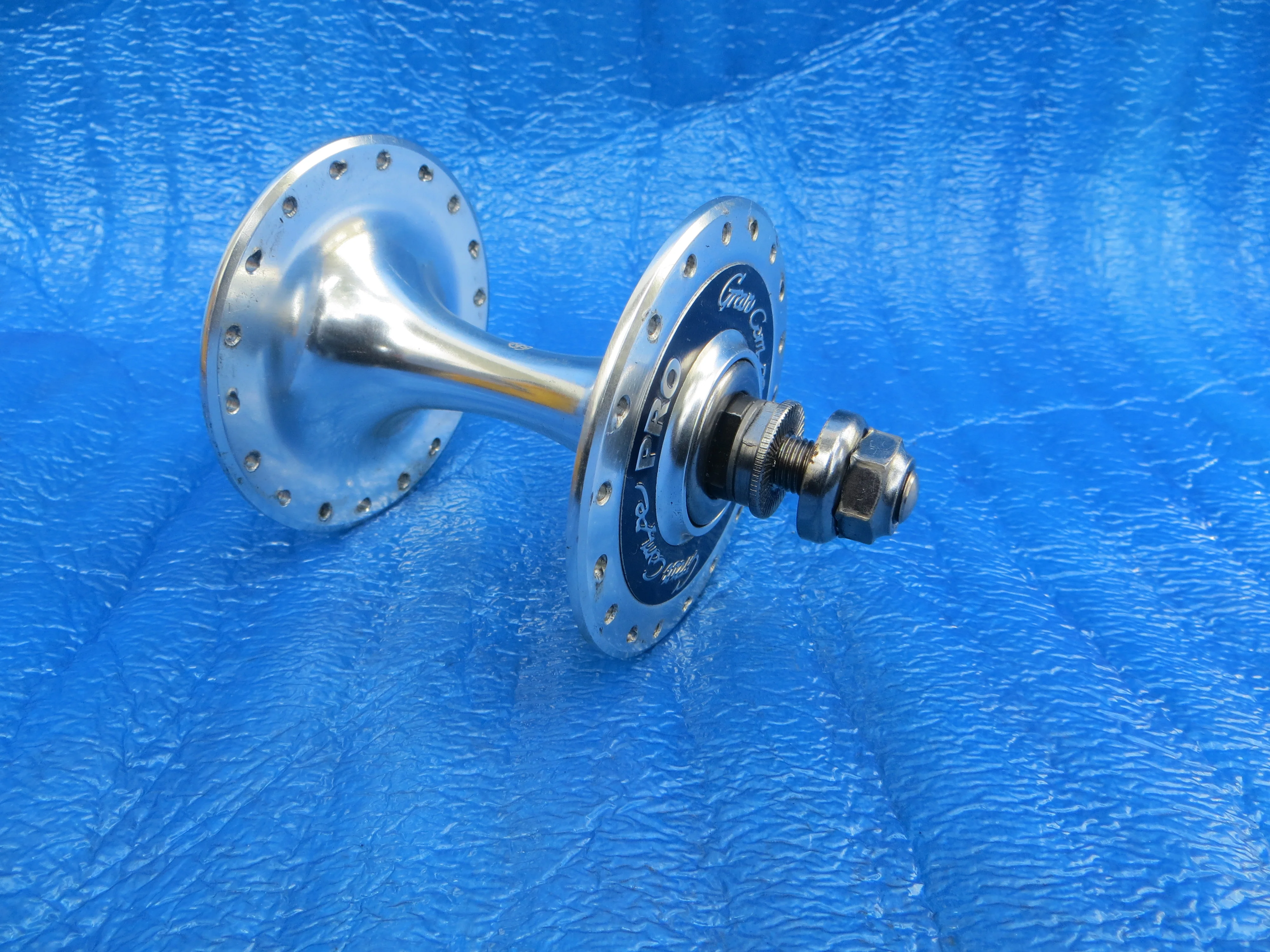 Gran Compe Pro 36H Front Hub 9mm Axle NJS (26012807) - Image 4