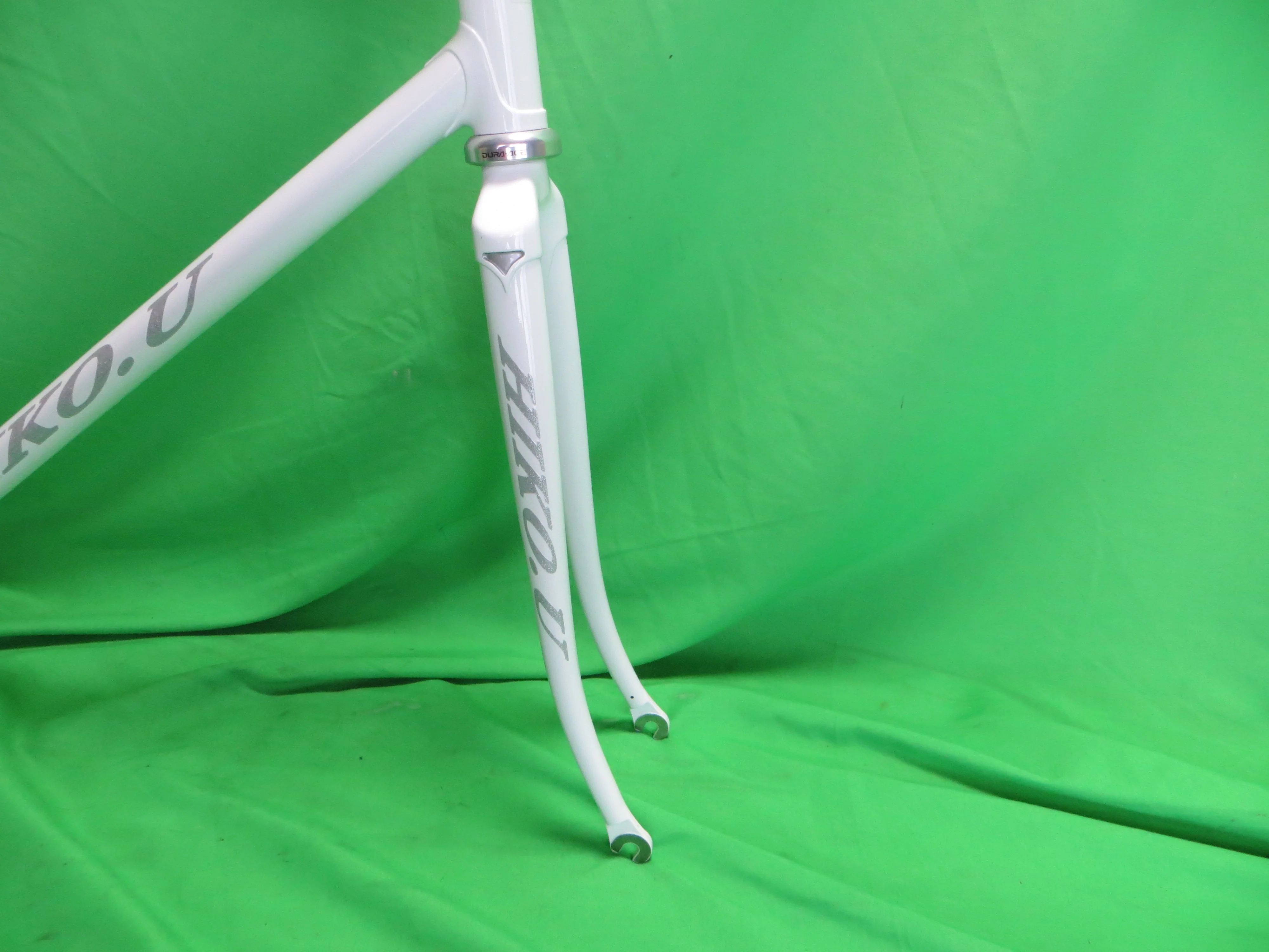 Hiko // White // 55.5cm - Image 10