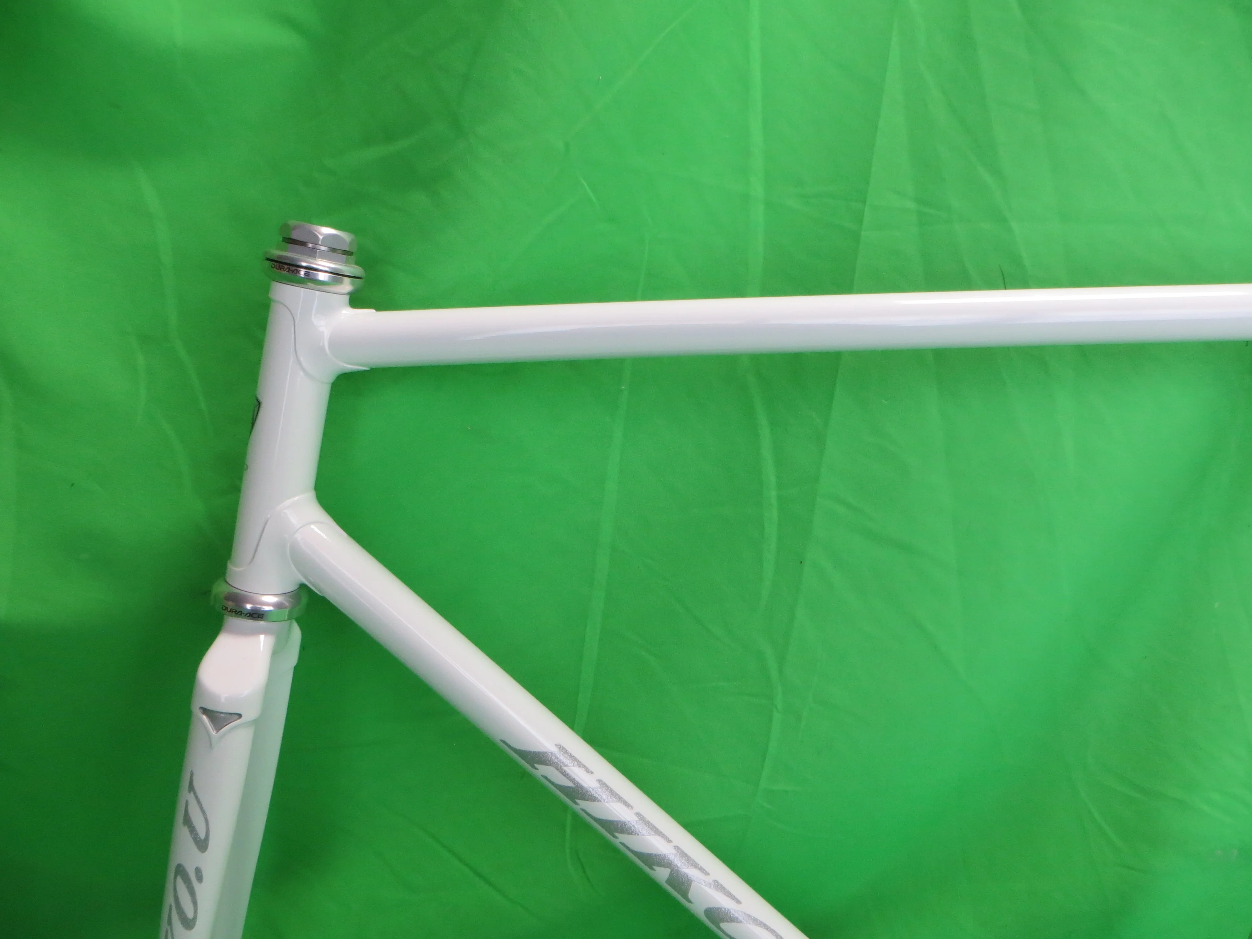 Hiko // White // 55.5cm - Image 4