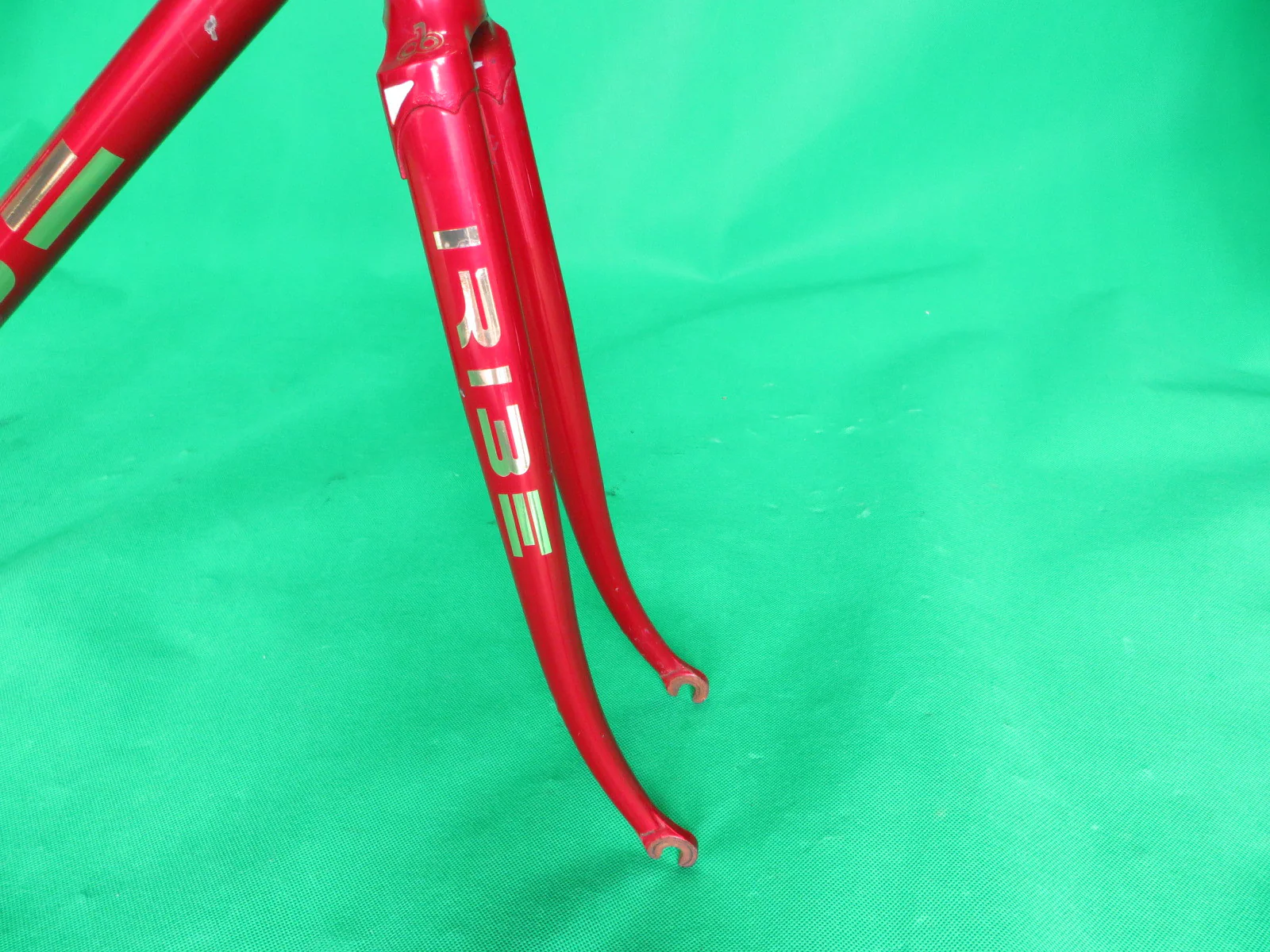 IRIBE | metallic red | 54.5cm - Image 10