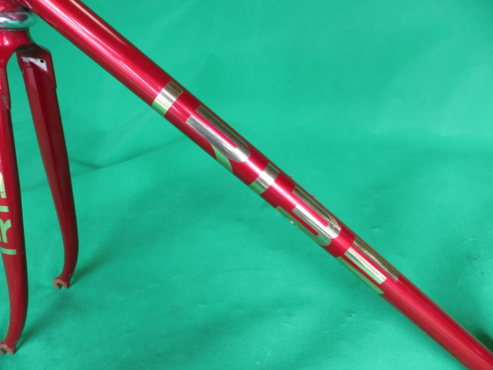 IRIBE | metallic red | 54.5cm - Image 6