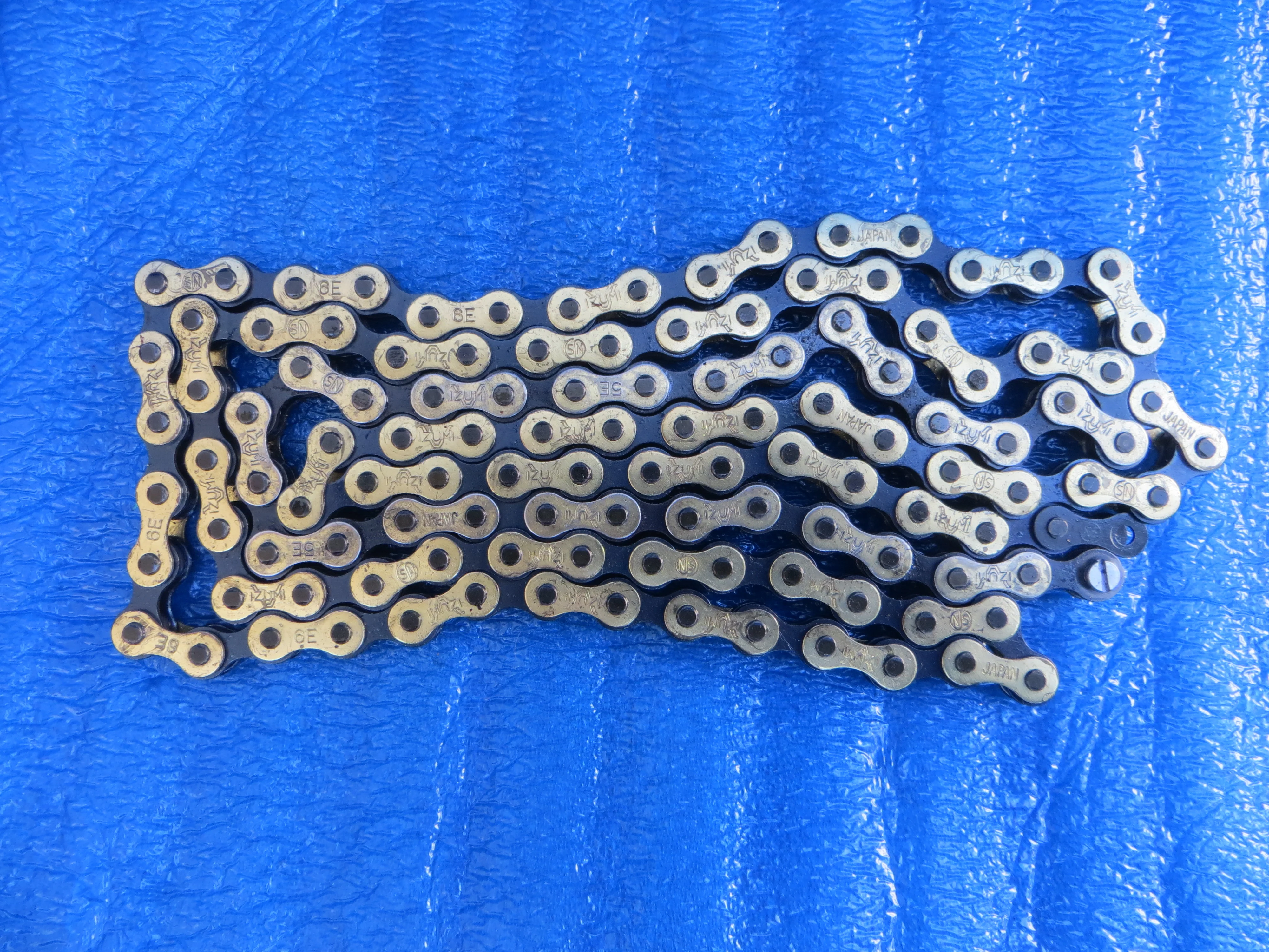 Izumi V Super Toughness NJS Chain 1/8" 106links #19