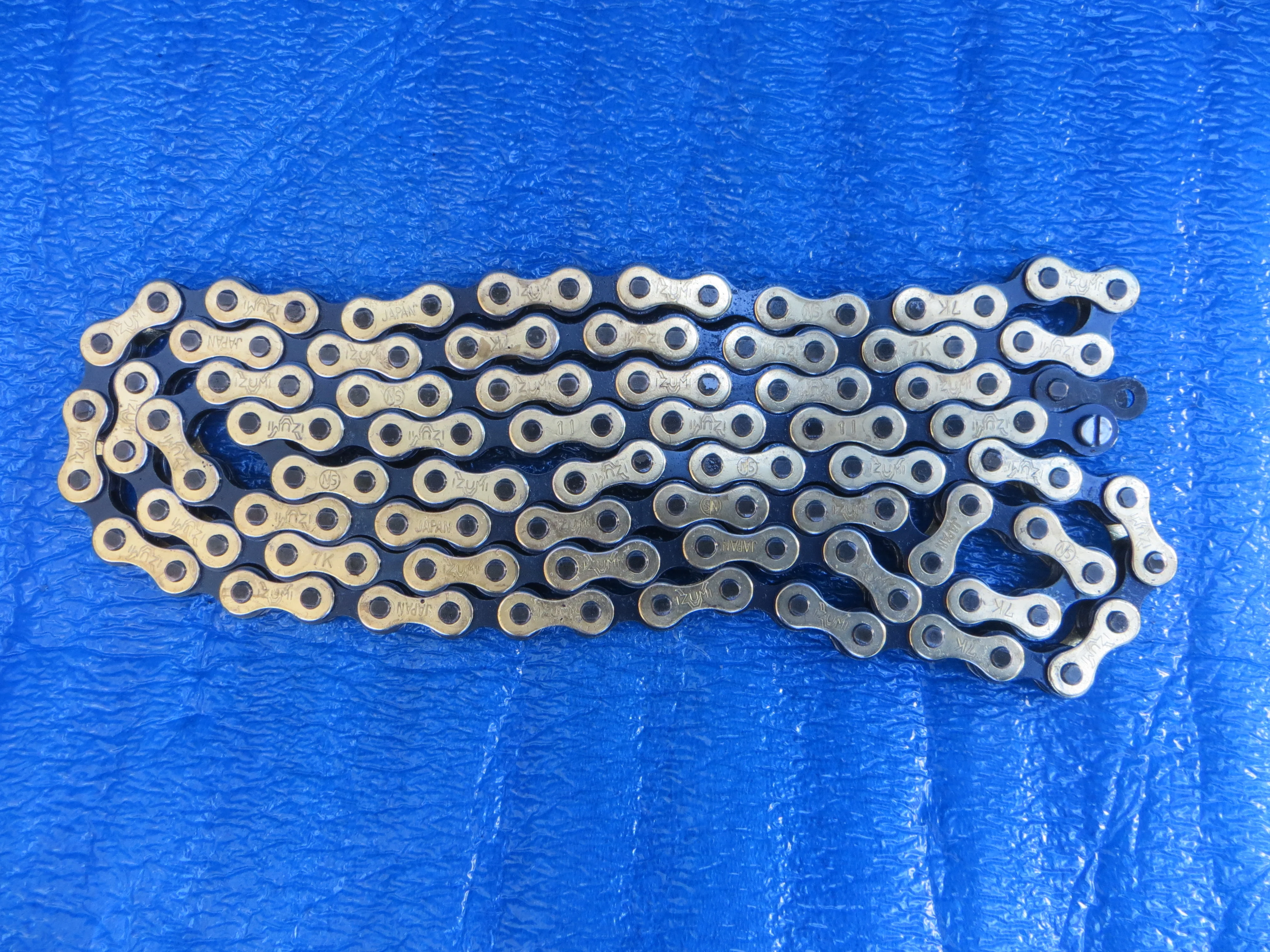 Izumi V Super Toughness NJS Chain 1/8" 106links #22