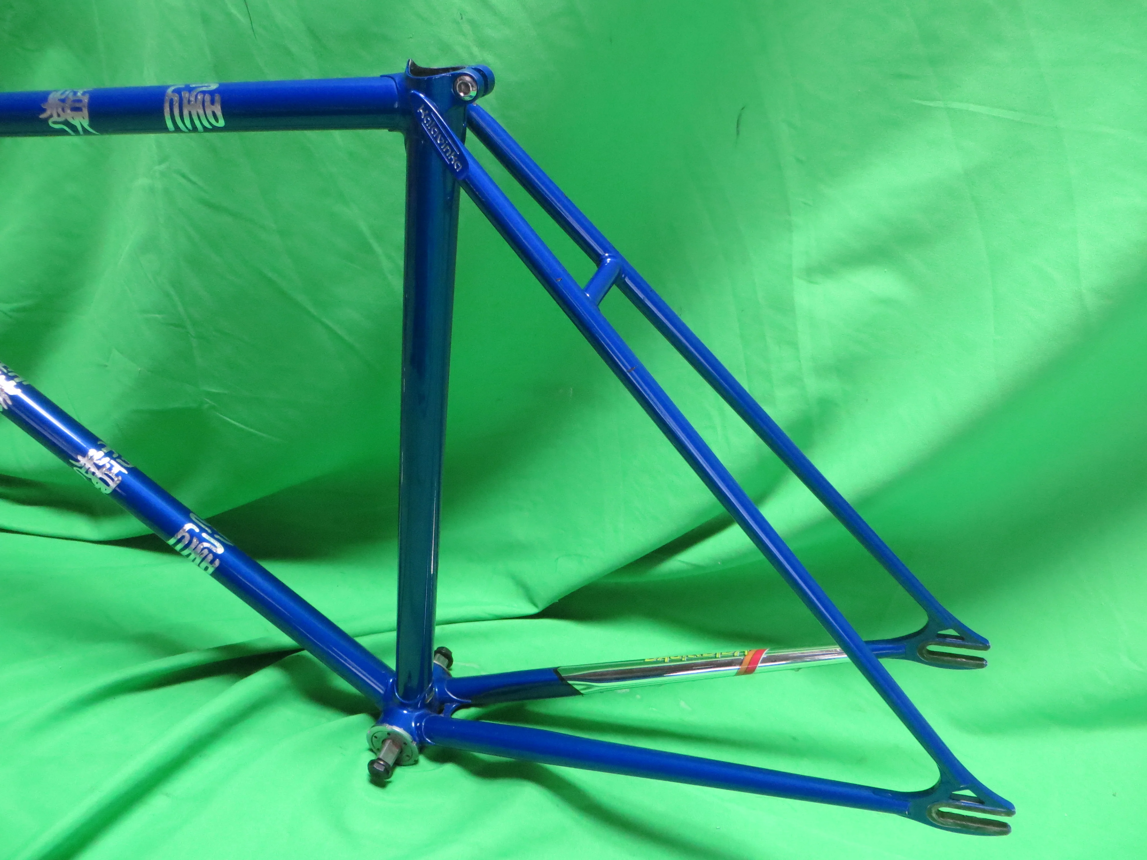 Kalavinka Columbus Max Fork // Deep Blue Mteallic // 49cm - Image 8