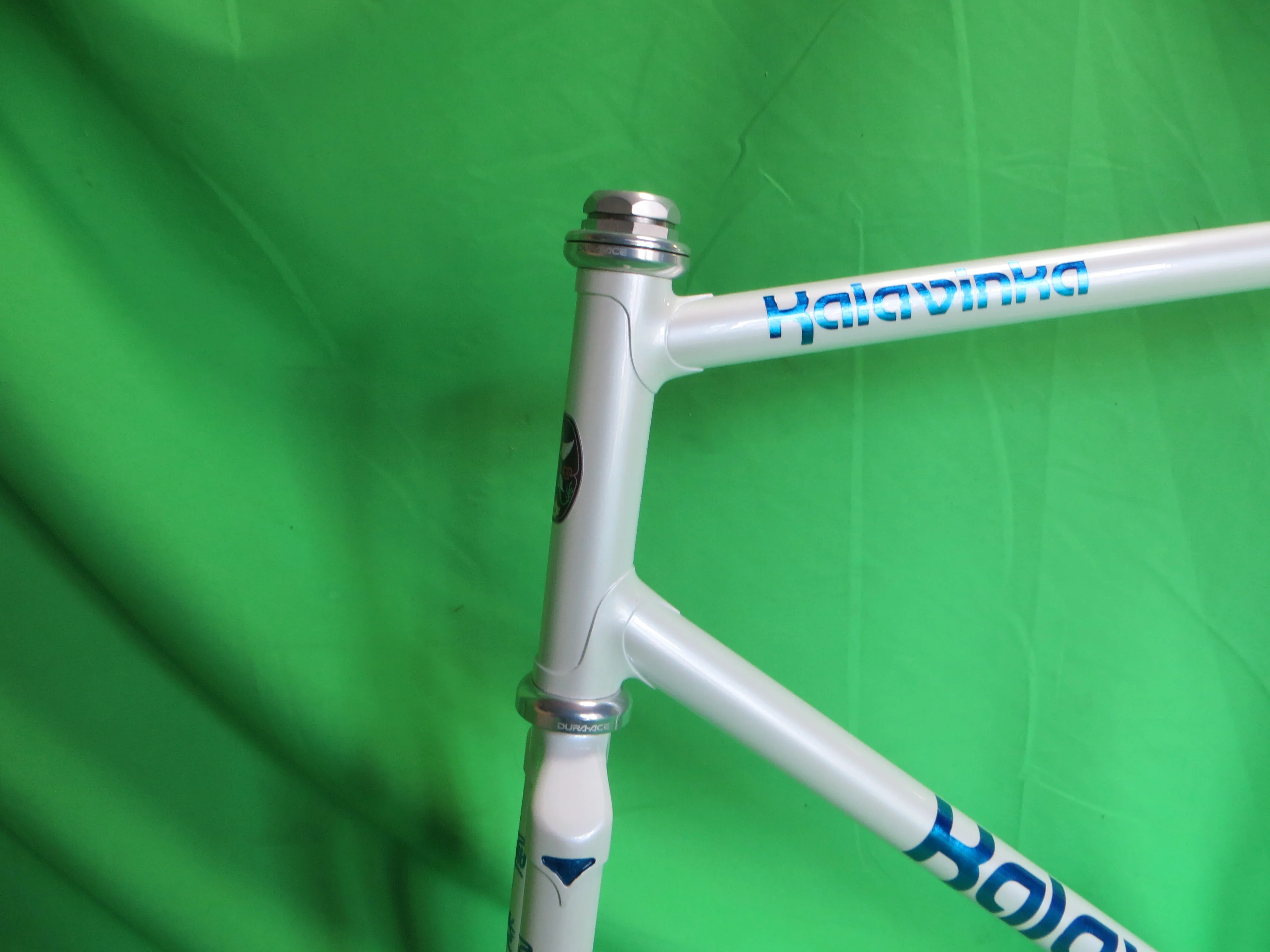 Kalavinka // White // 56.5cm - Image 2